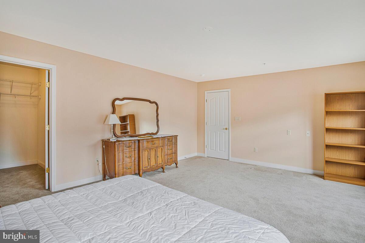 SNOWDEN OVERLOOK - Residential