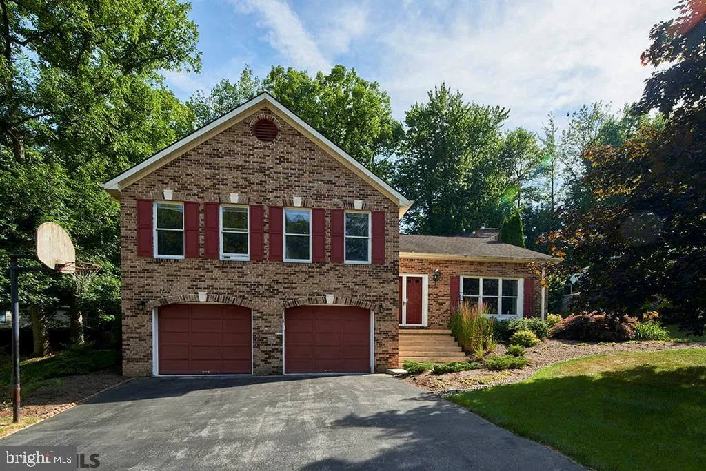660 Stoneledge Road, State College, PA 16803