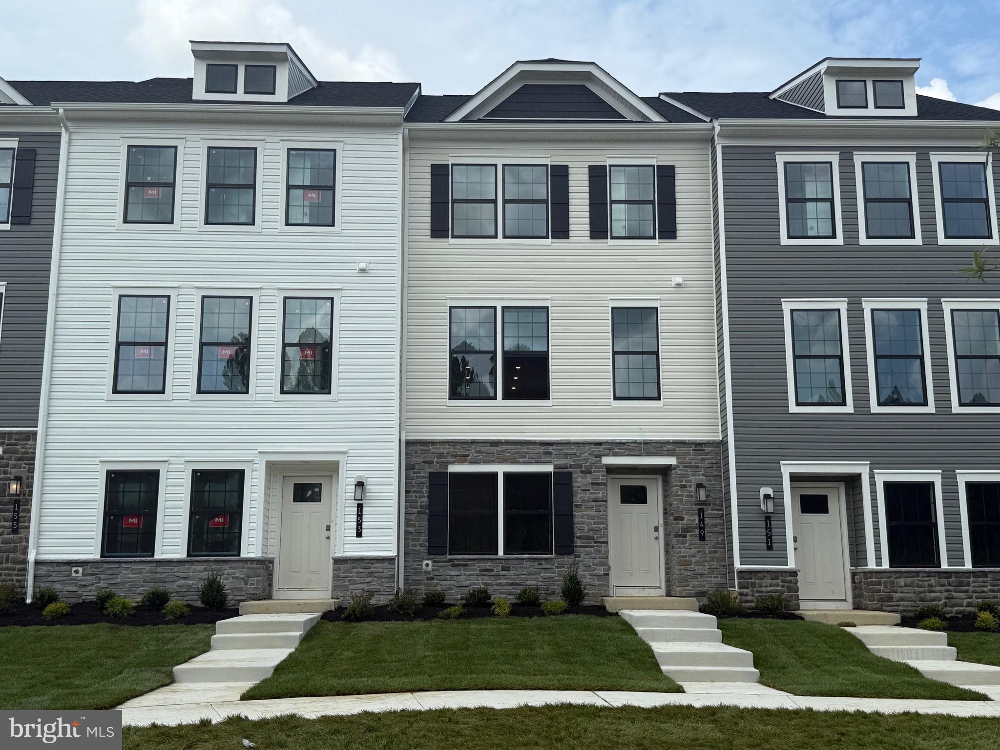 Closing assistance is available with our lender DHI Mortgage. Explore the contemporary Norris townhome design by D.R. Horton, offering a cozy and stylish living space of 1,763 sq. ft. with 3 bedrooms, 2.5 bathrooms, and a 2-car garage. This middle unit property boasts upscale amenities like quartz countertops, sleek stainless steel appliances, and elegant recessed lighting in the kitchen. Benefit from D.R. Horton's innovative smart home features and substantial closing assistance, providing exceptional value. Personalize the lower level as a rec room, home office to align with your lifestyle. Noteworthy features of the Norris design comprise expansive 9 ft ceilings on the main level, a spacious kitchen island, premium cabinets, stainless steel appliances, luxurious plank flooring, and the incorporation of the Home is Connected technology package with included electric vehicle outlet.