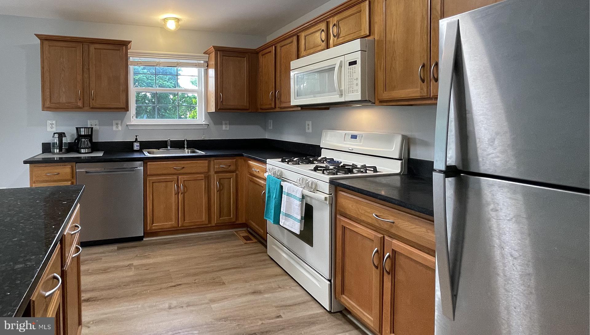 COLLEGE PARK - Residential