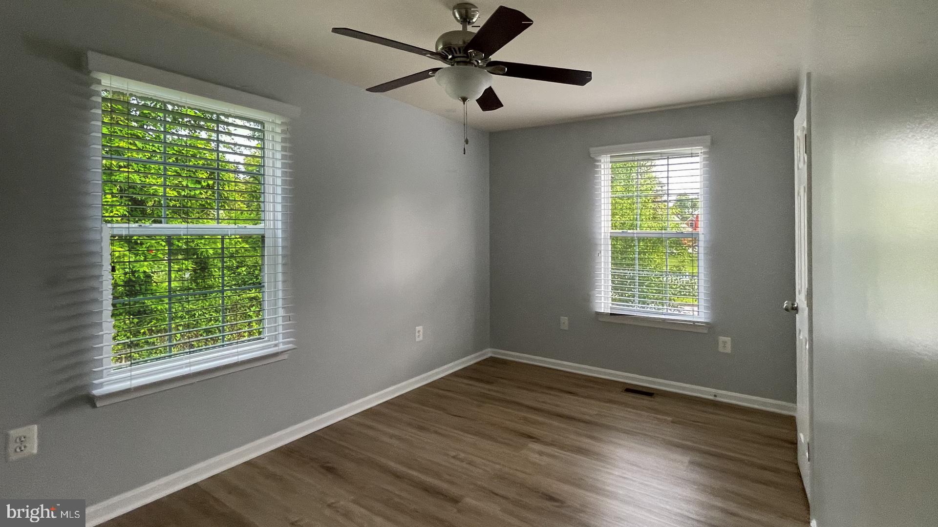 COLLEGE PARK - Residential