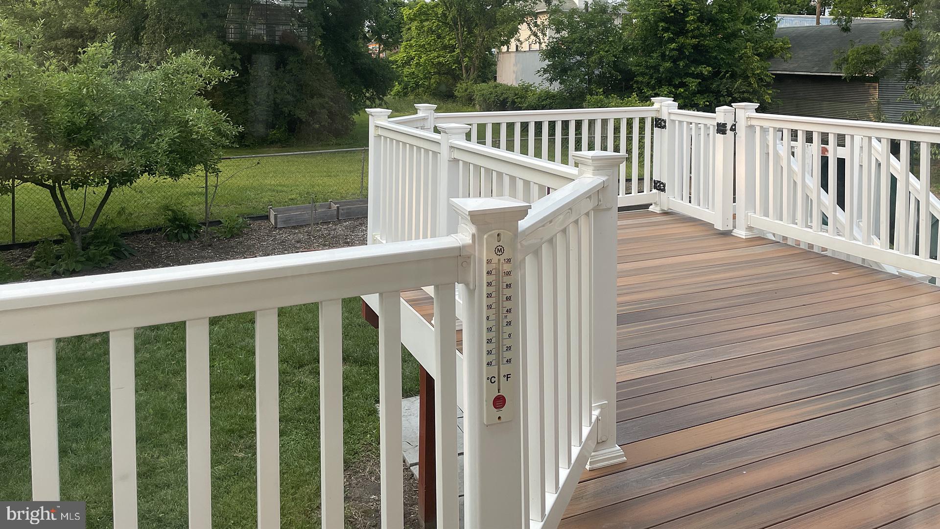 COLLEGE PARK - Residential