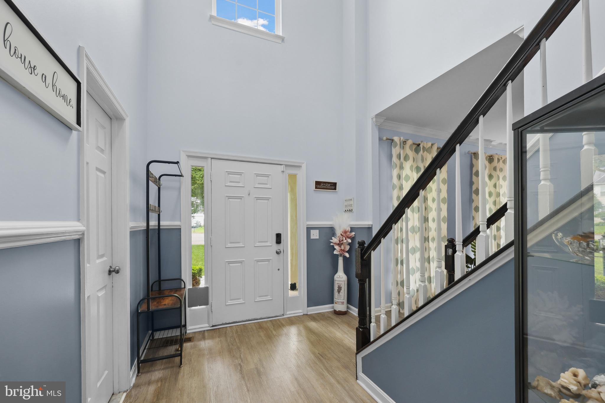 2932 NICELY COURT
