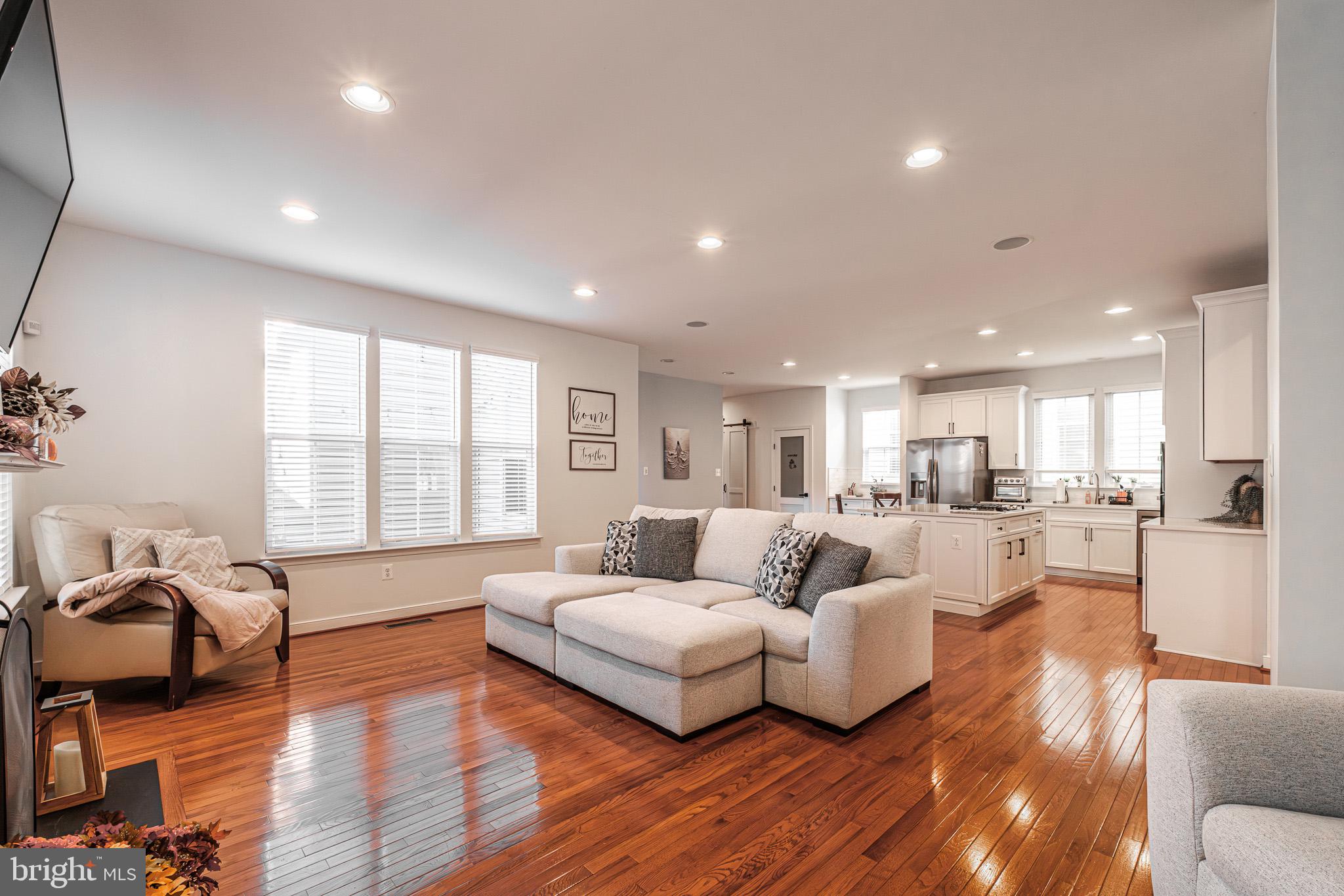 URBANA HIGHLANDS - Residential