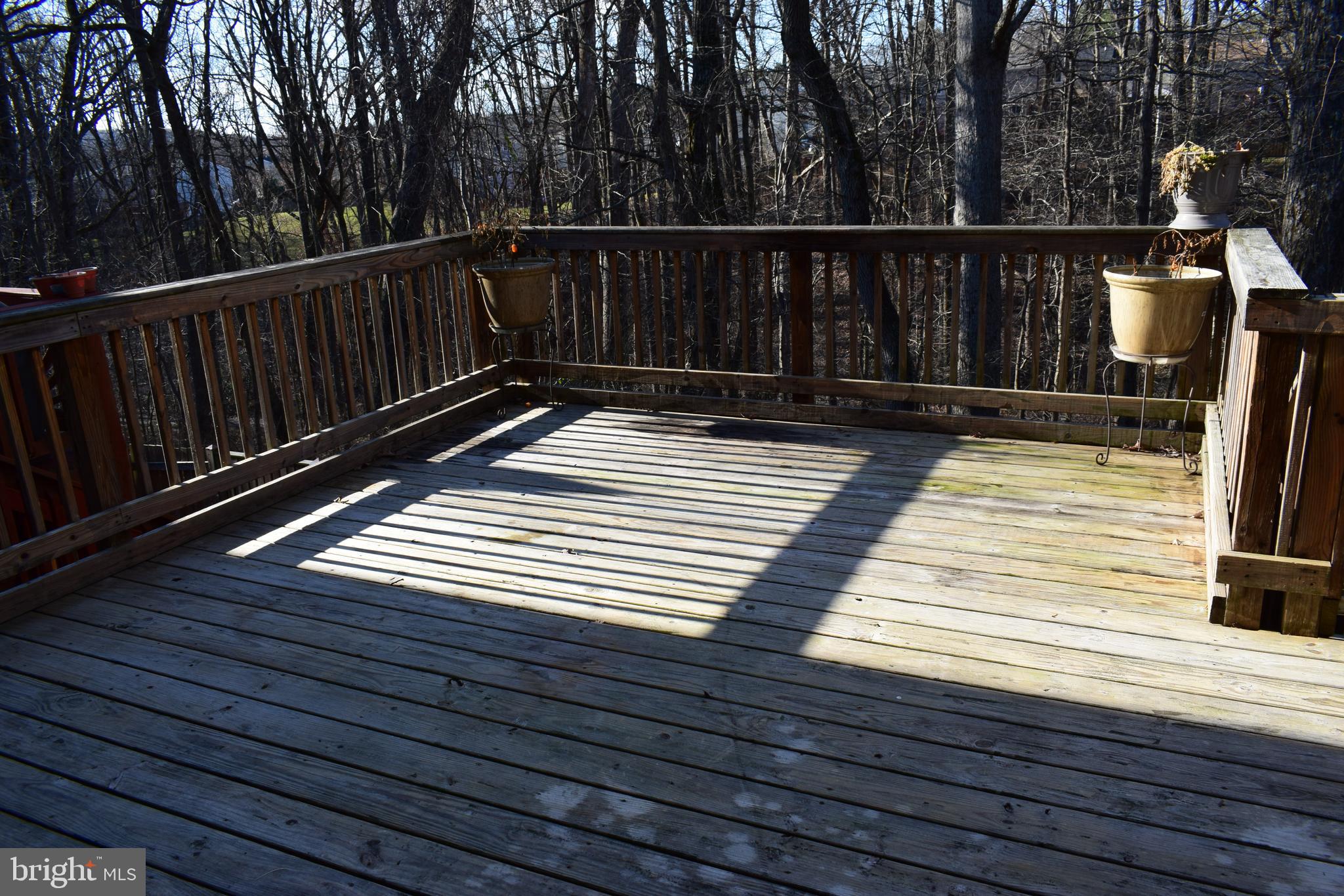 GUNNERS LAKE VILLAGE - Residential Lease