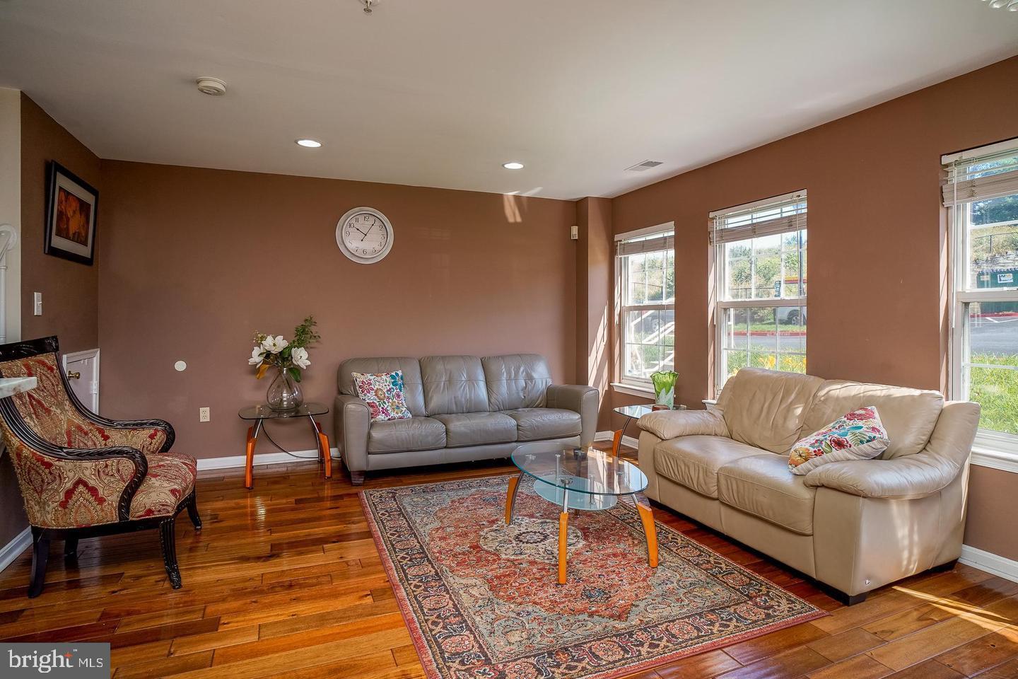6245 SANDPIPER COURT 7