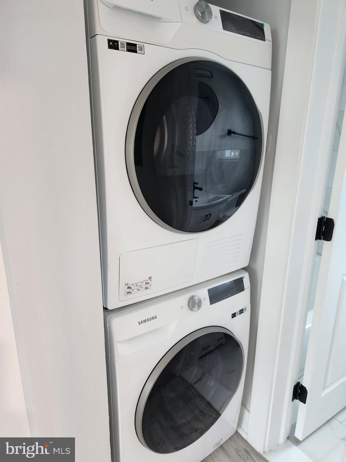 FAIRFAX VILLAGE - Residential