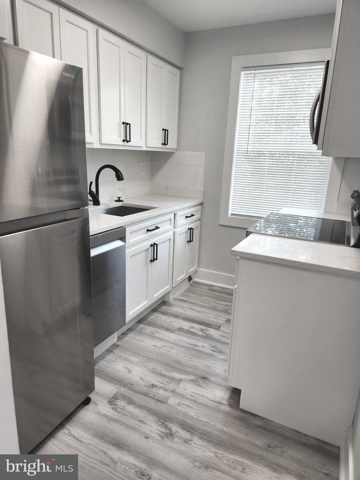 3809 V STREET SE 202