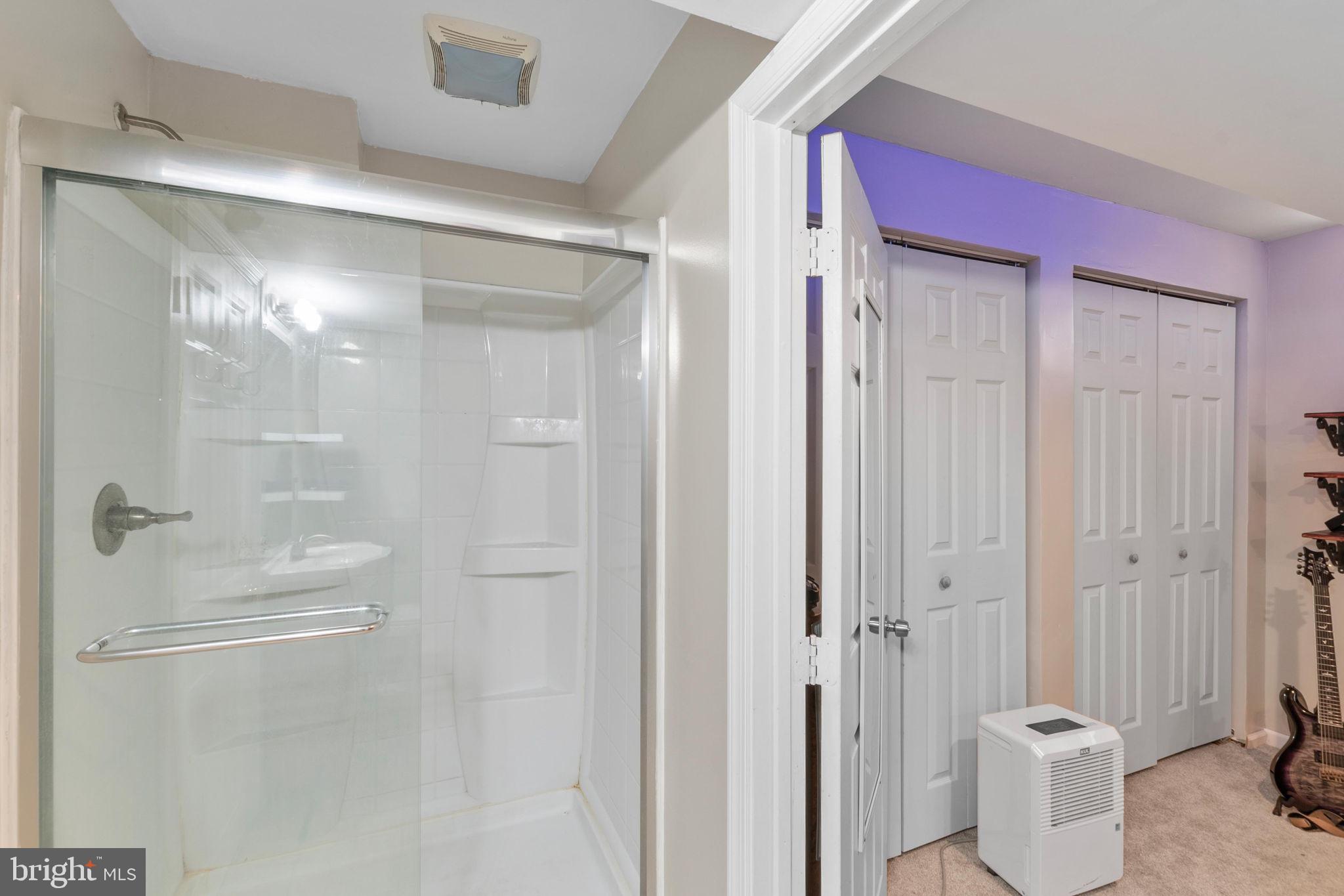 COUNTRYSIDE - Residential