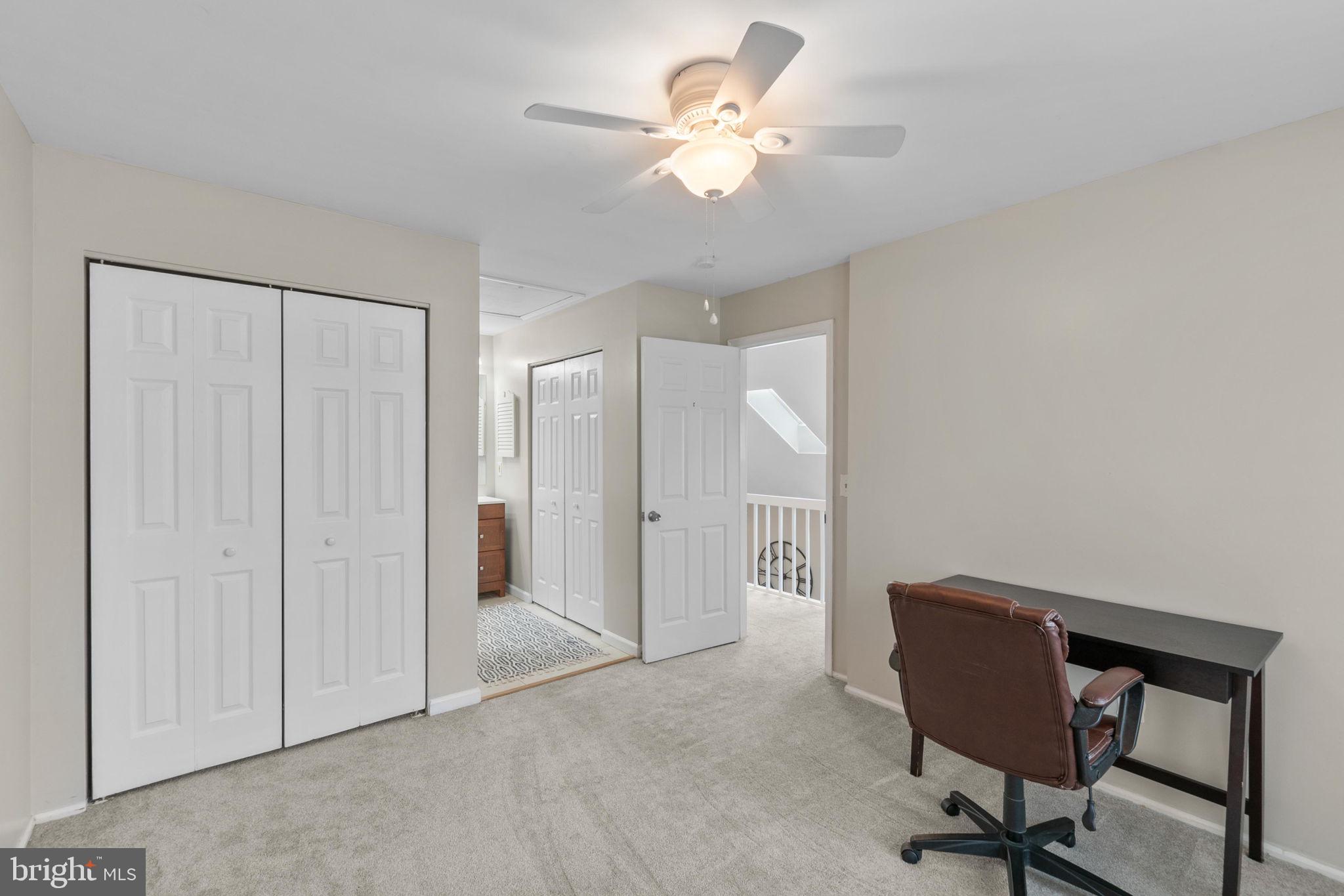 COUNTRYSIDE - Residential