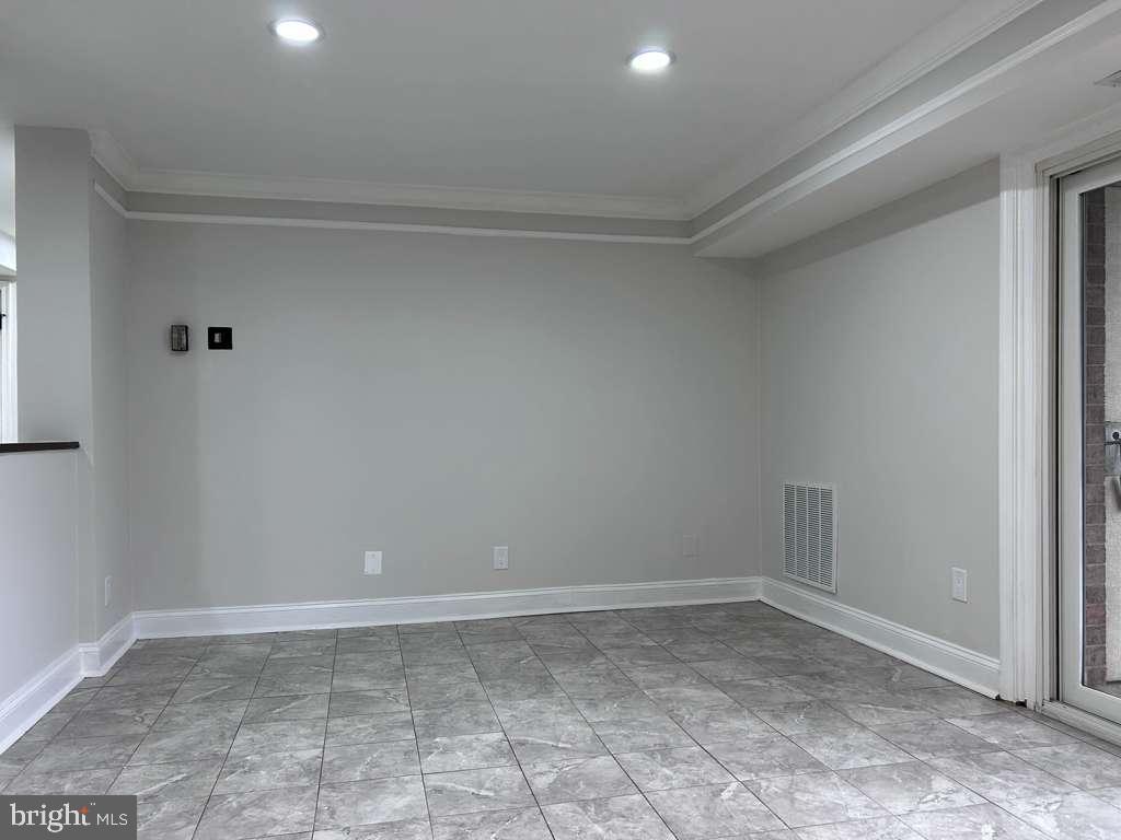 6018 WESTCHESTER PARK DRIVE 6018 T-1