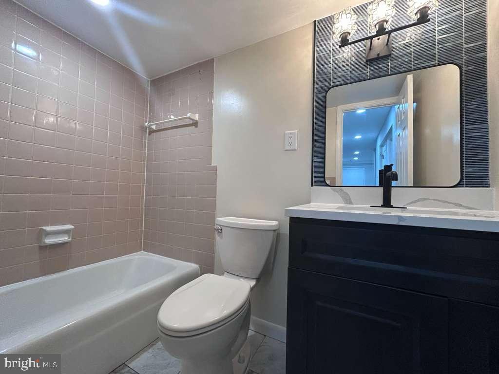 WESTCHESTER PARK - Residential