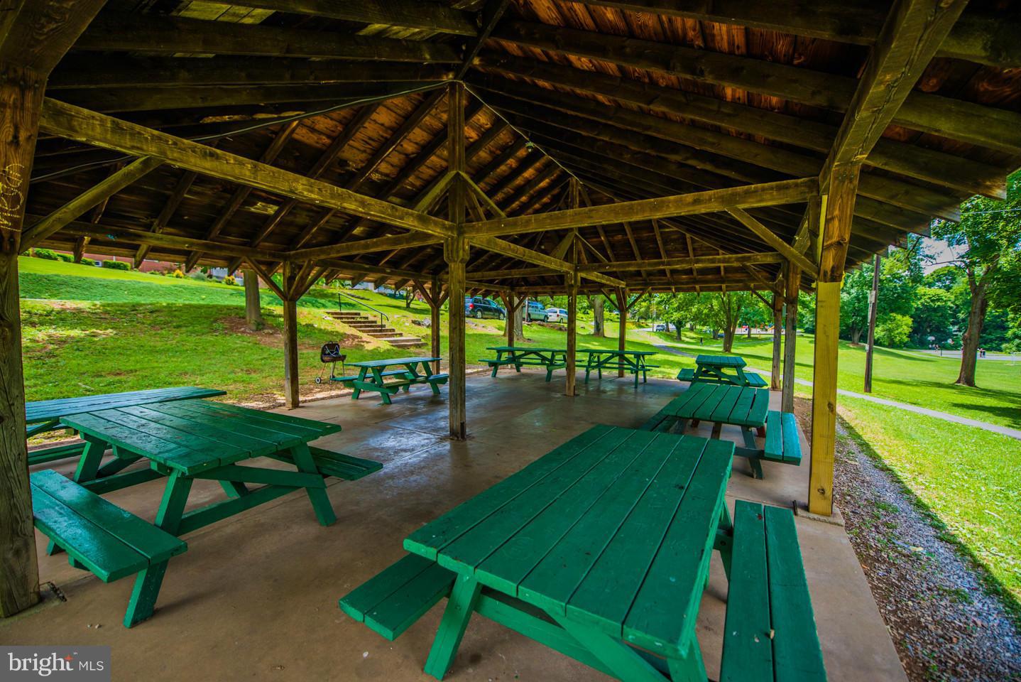 BROWNVILLE - Residential