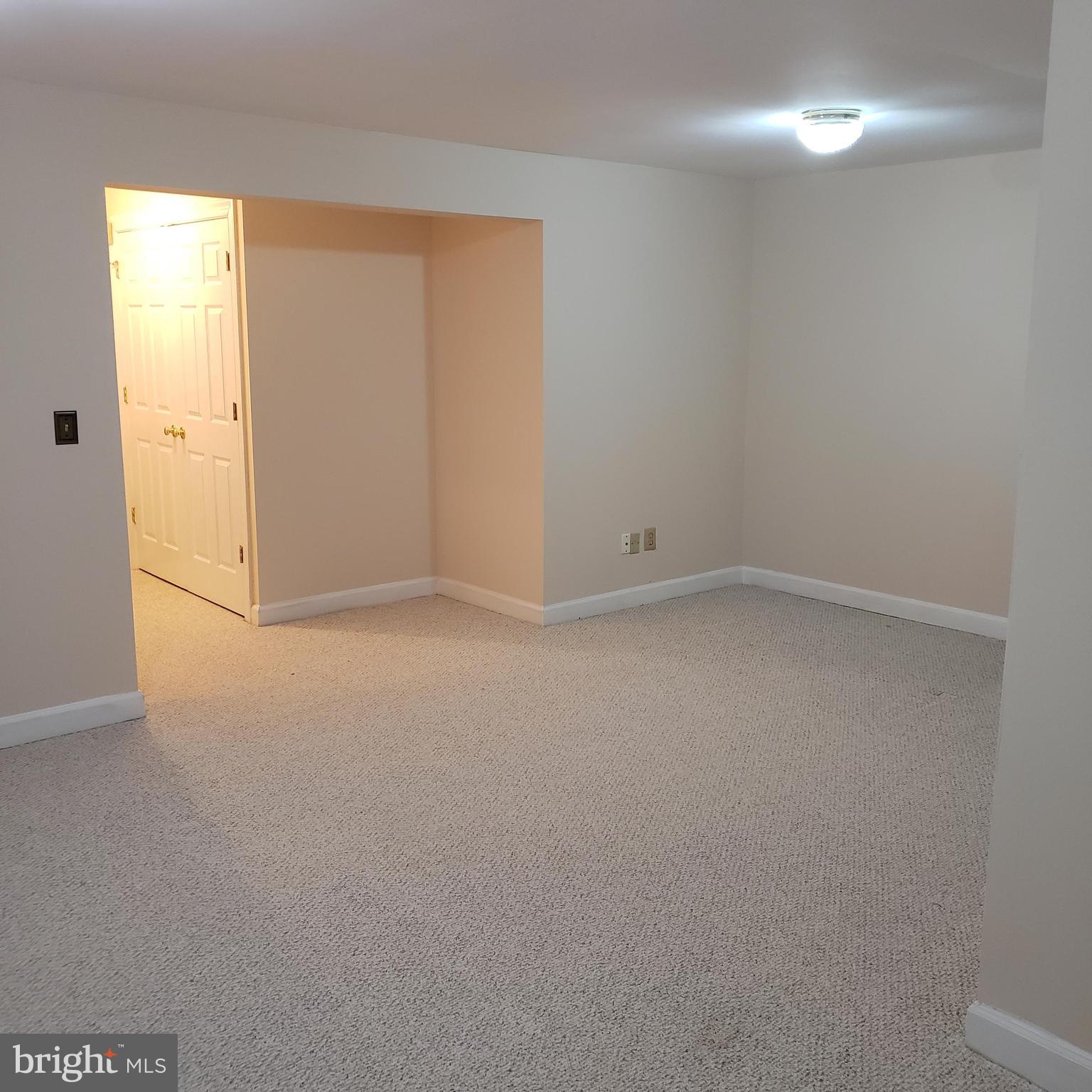 SOUTHFIELD AT WHITEMARSH - Residential Lease