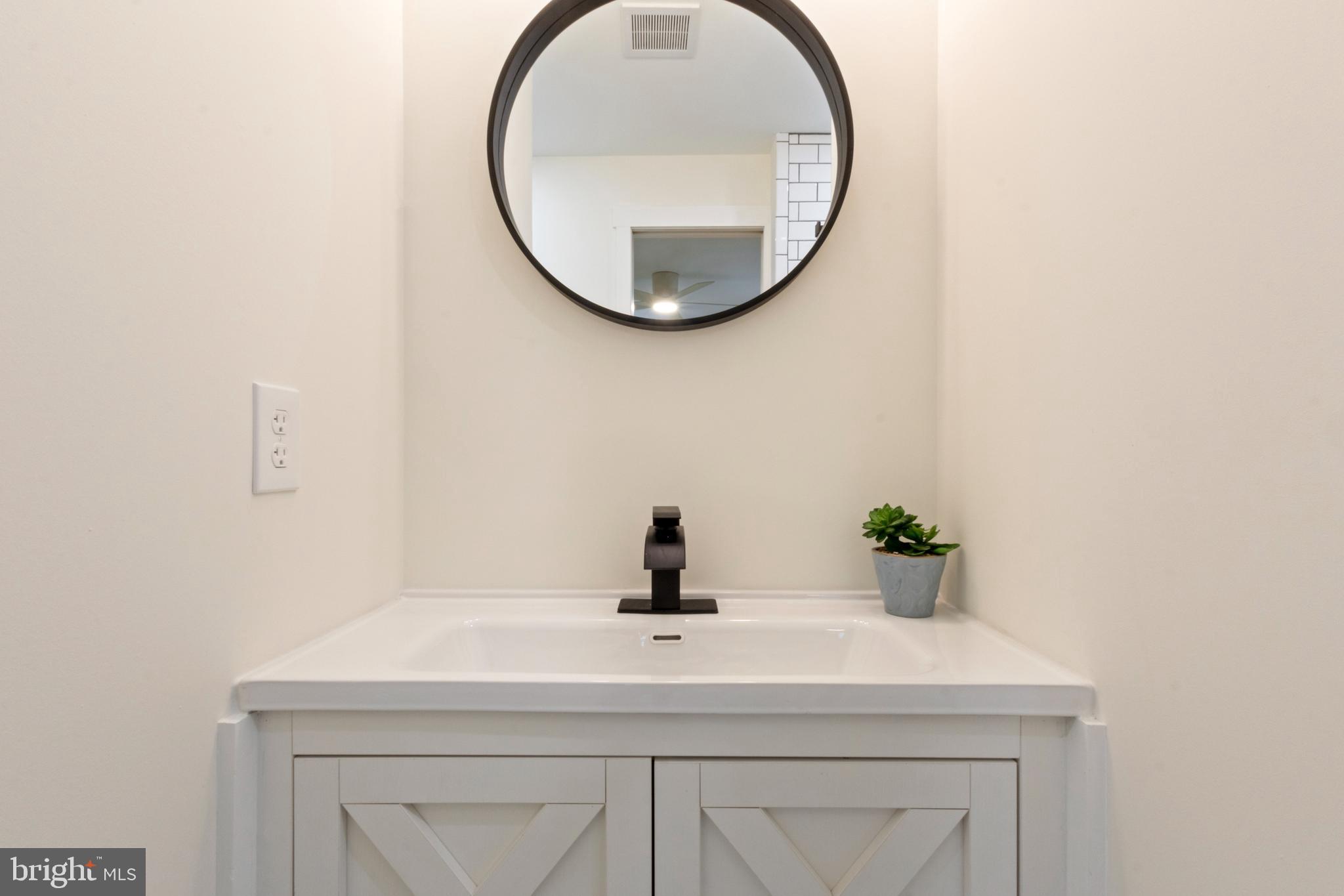 NESHAMINY GDNS - Residential