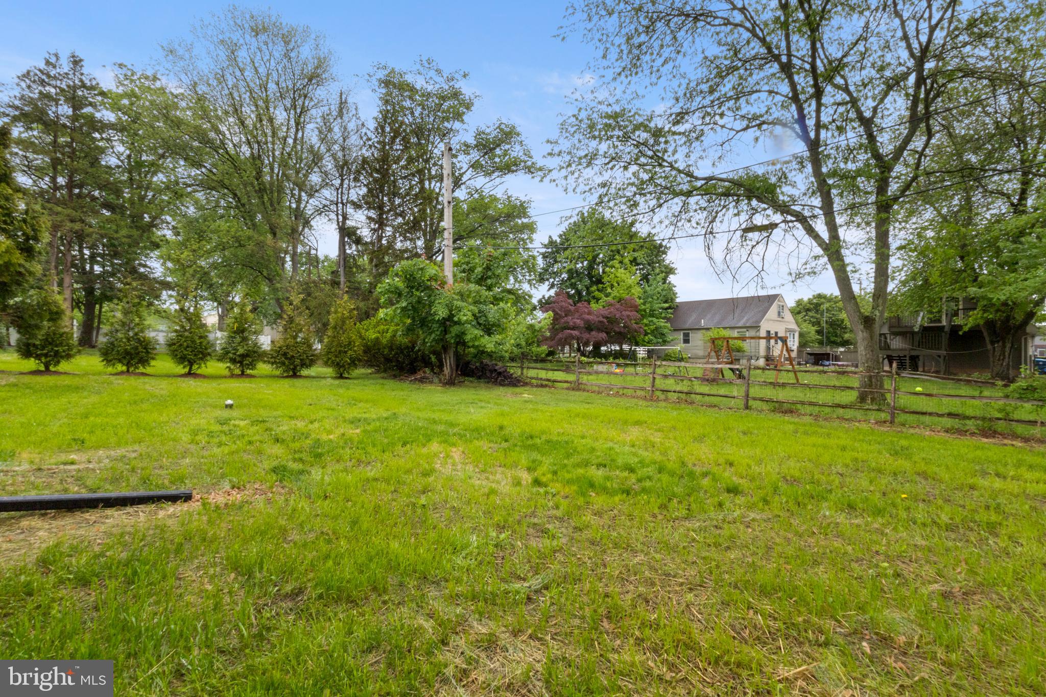 NESHAMINY GDNS - Residential