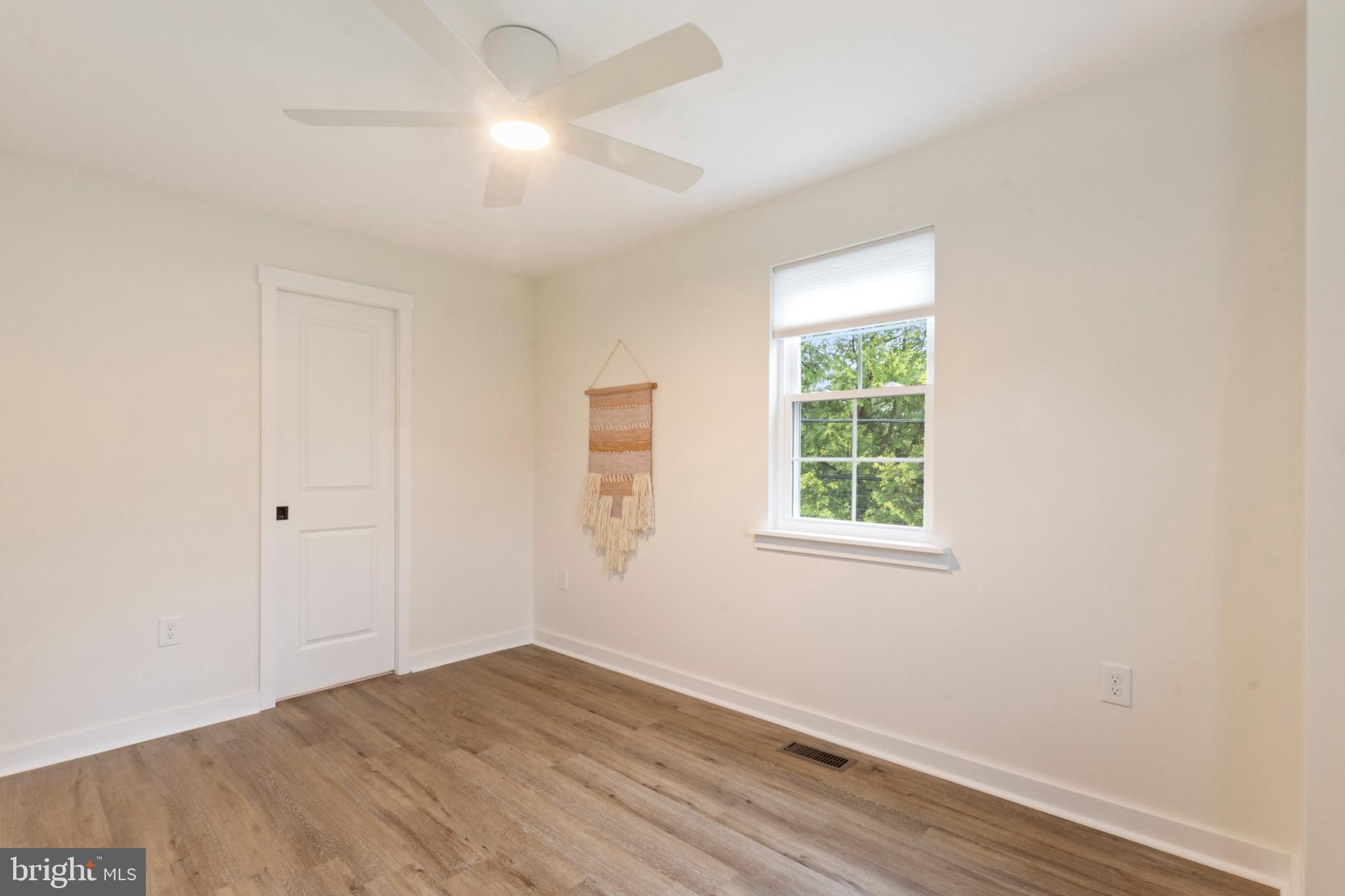 NESHAMINY GDNS - Residential