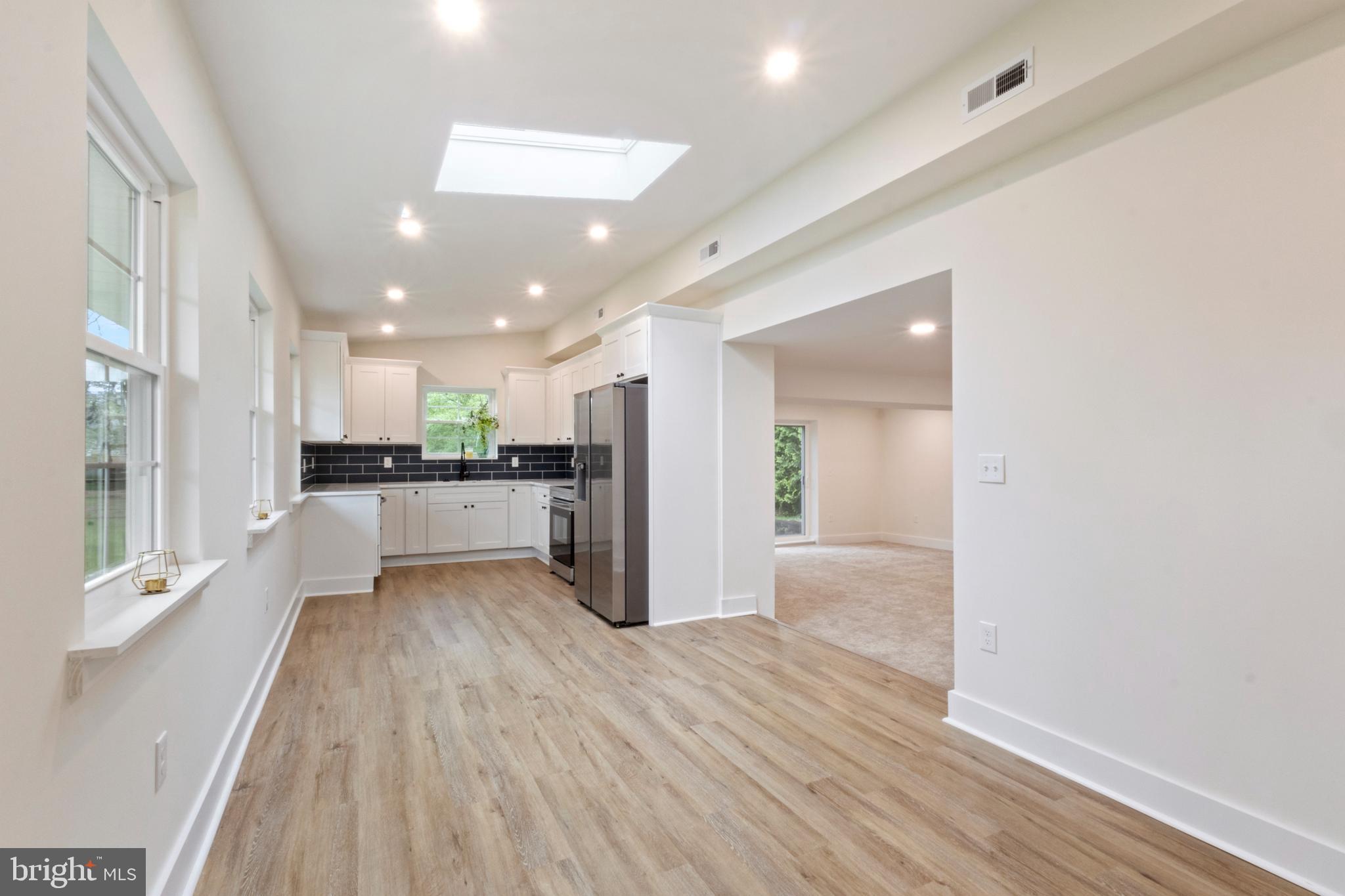 NESHAMINY GDNS - Residential