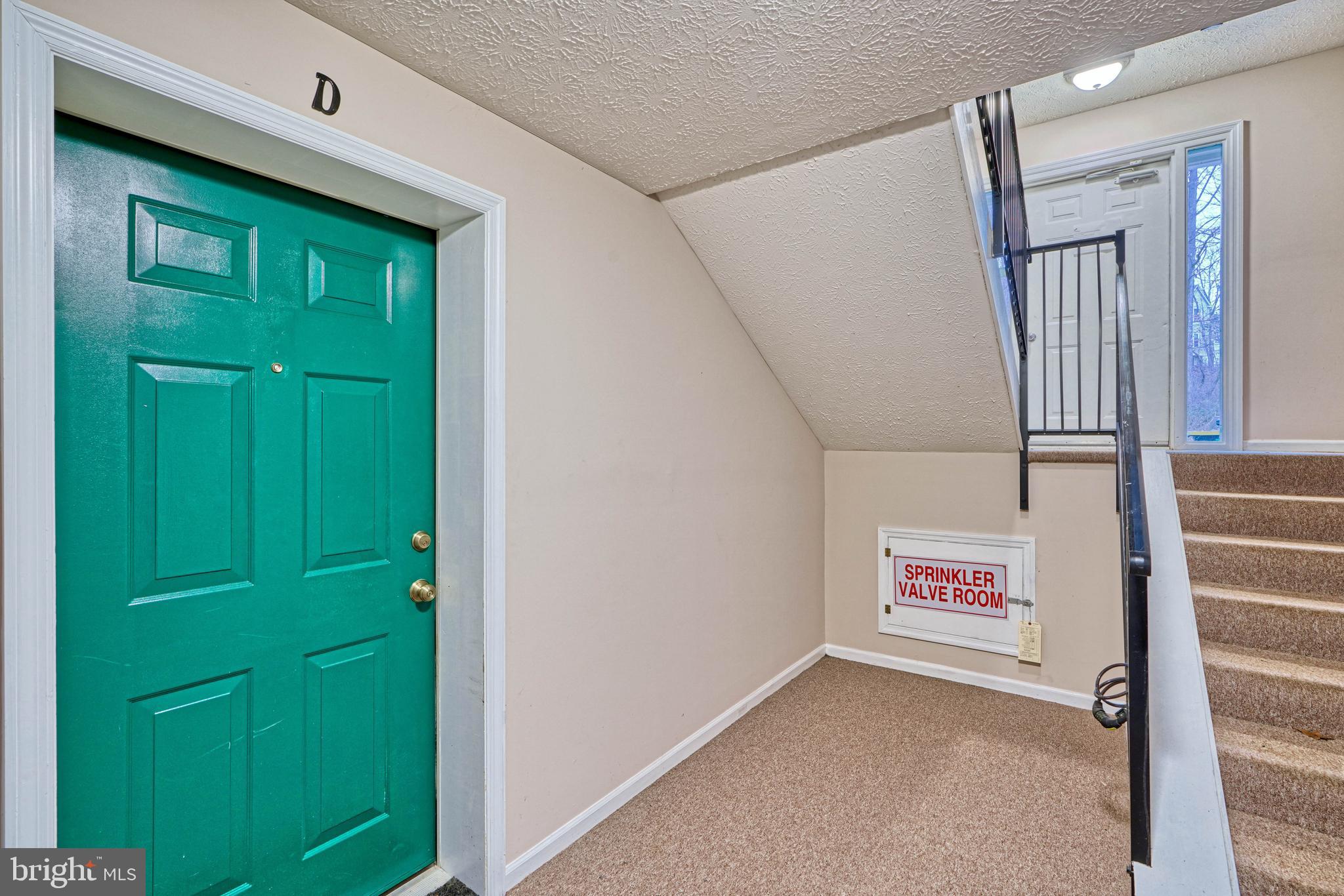 BRENTWOOD CONDO - Residential