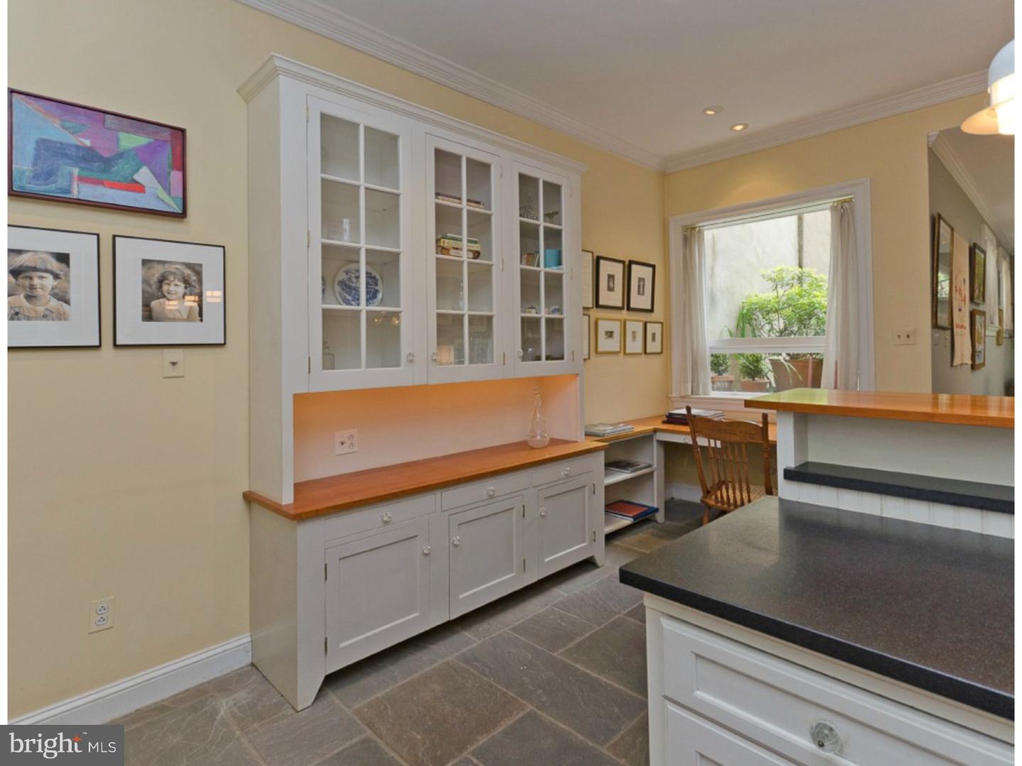 SOCIETY HILL - Residential