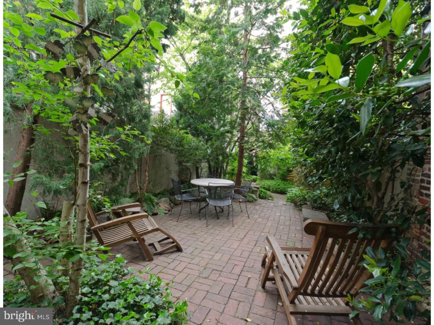 SOCIETY HILL - Residential