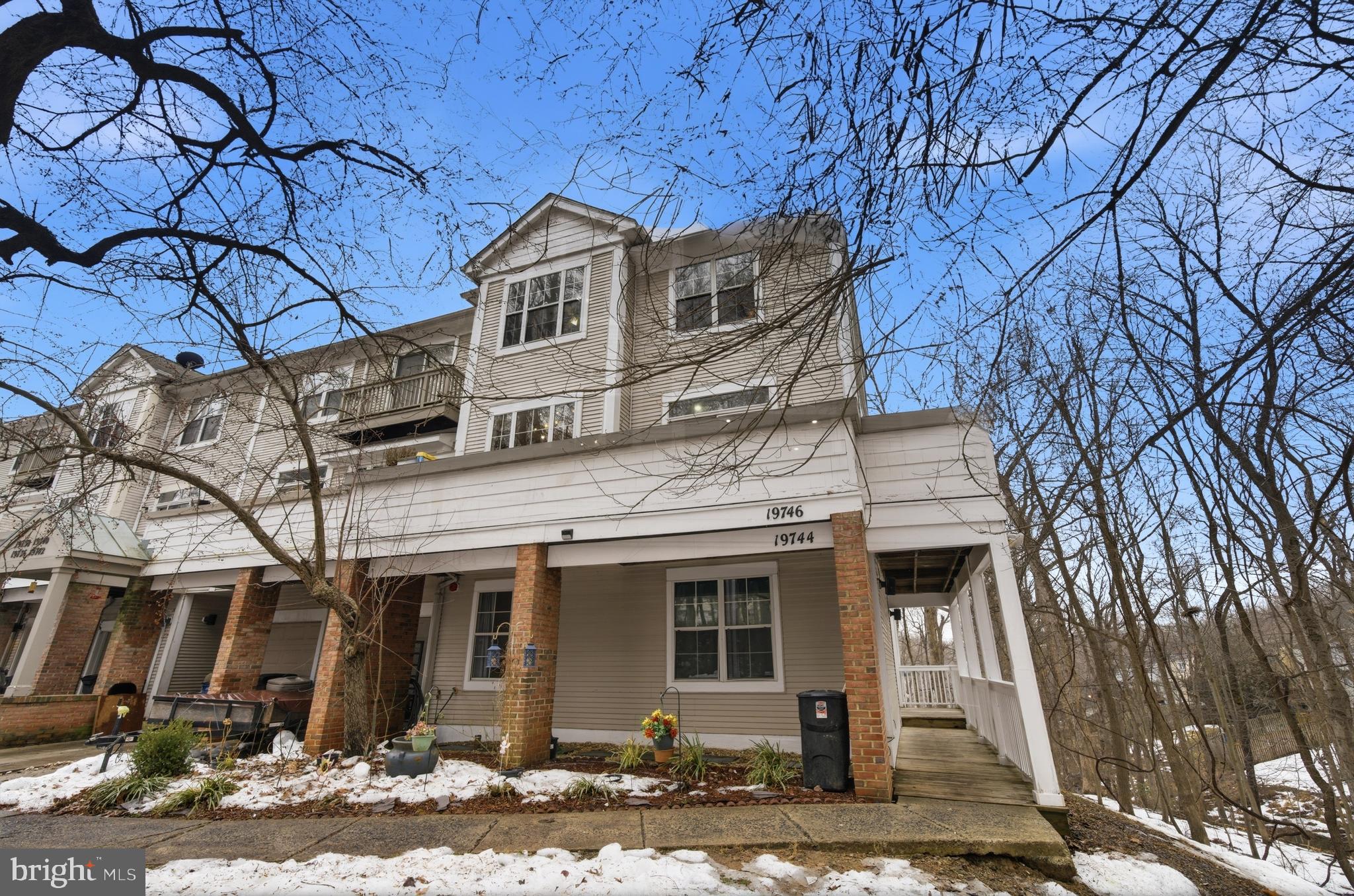 FOREST BROOKE - Residential