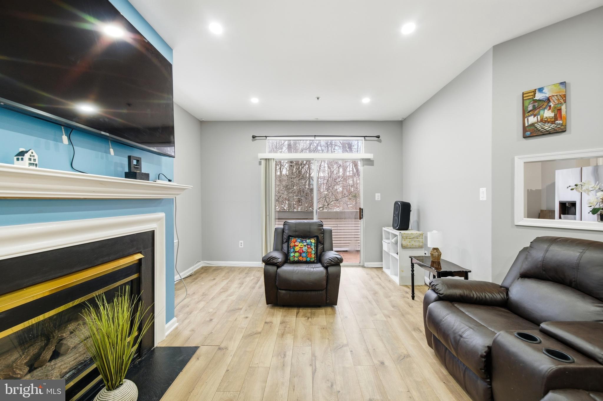 FOREST BROOKE - Residential