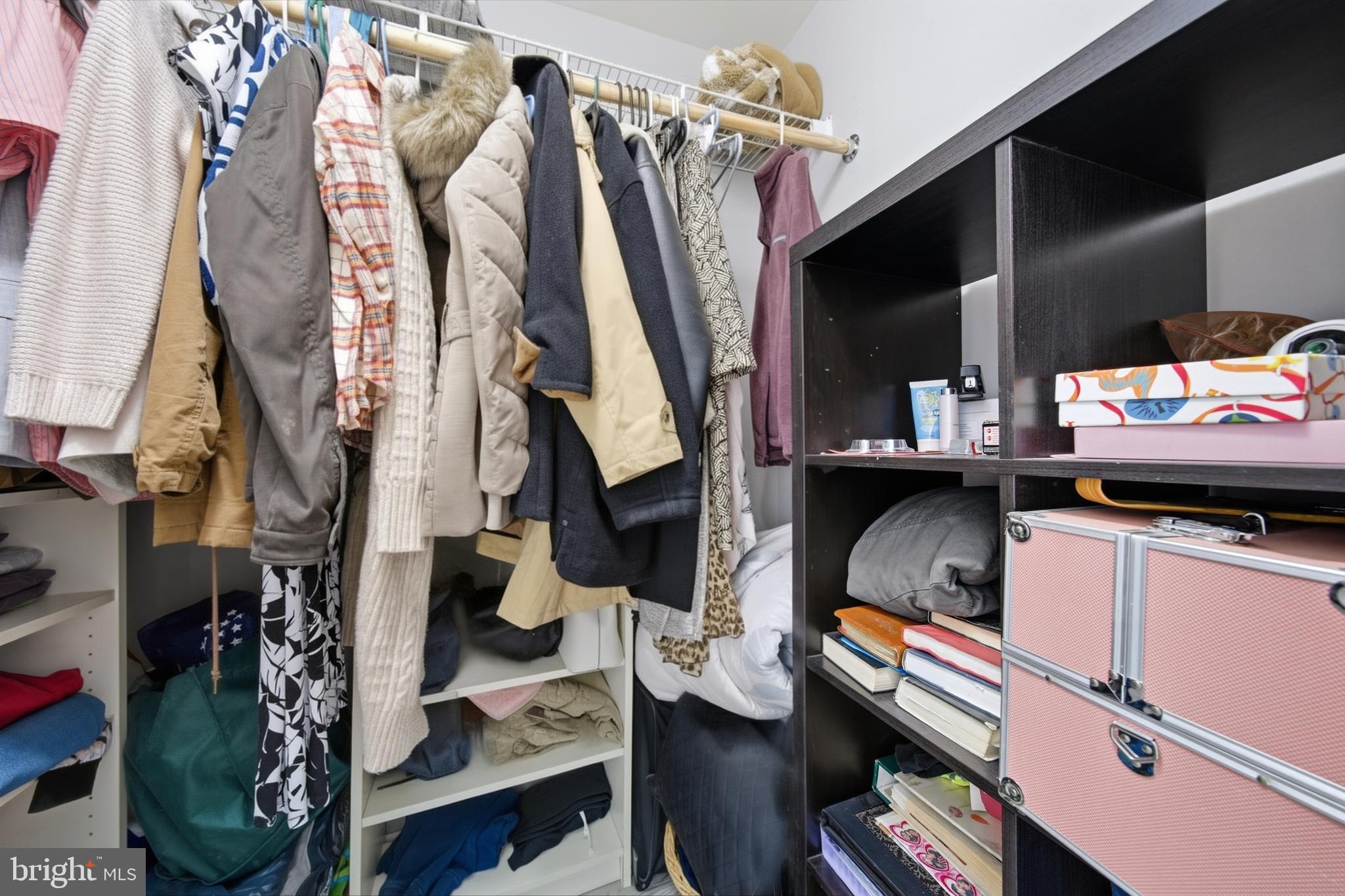 FOREST BROOKE - Residential