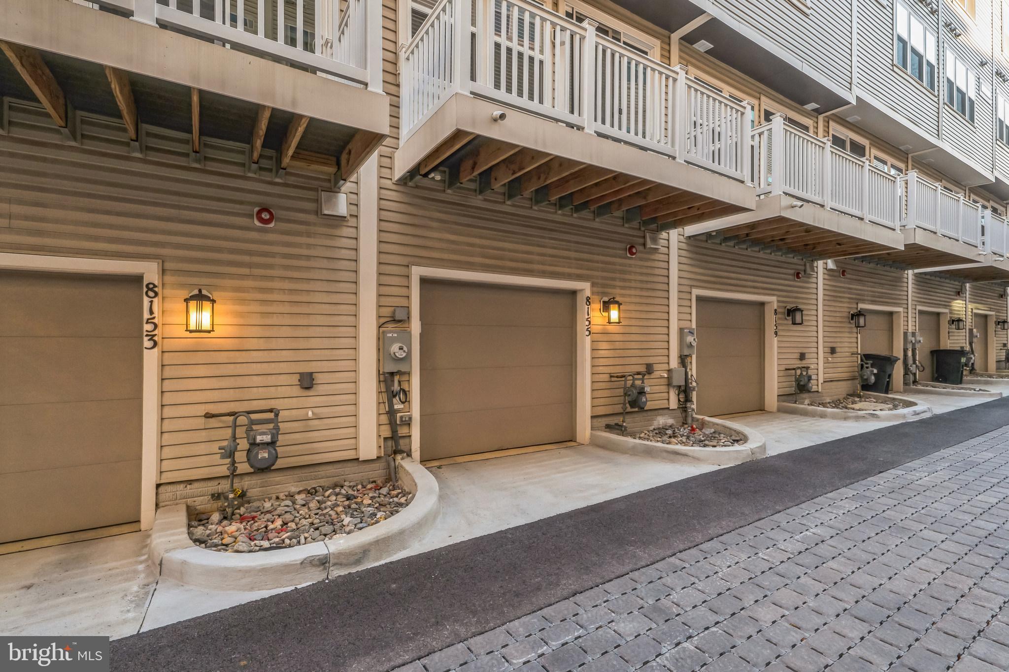 SHADY GROVE - Residential