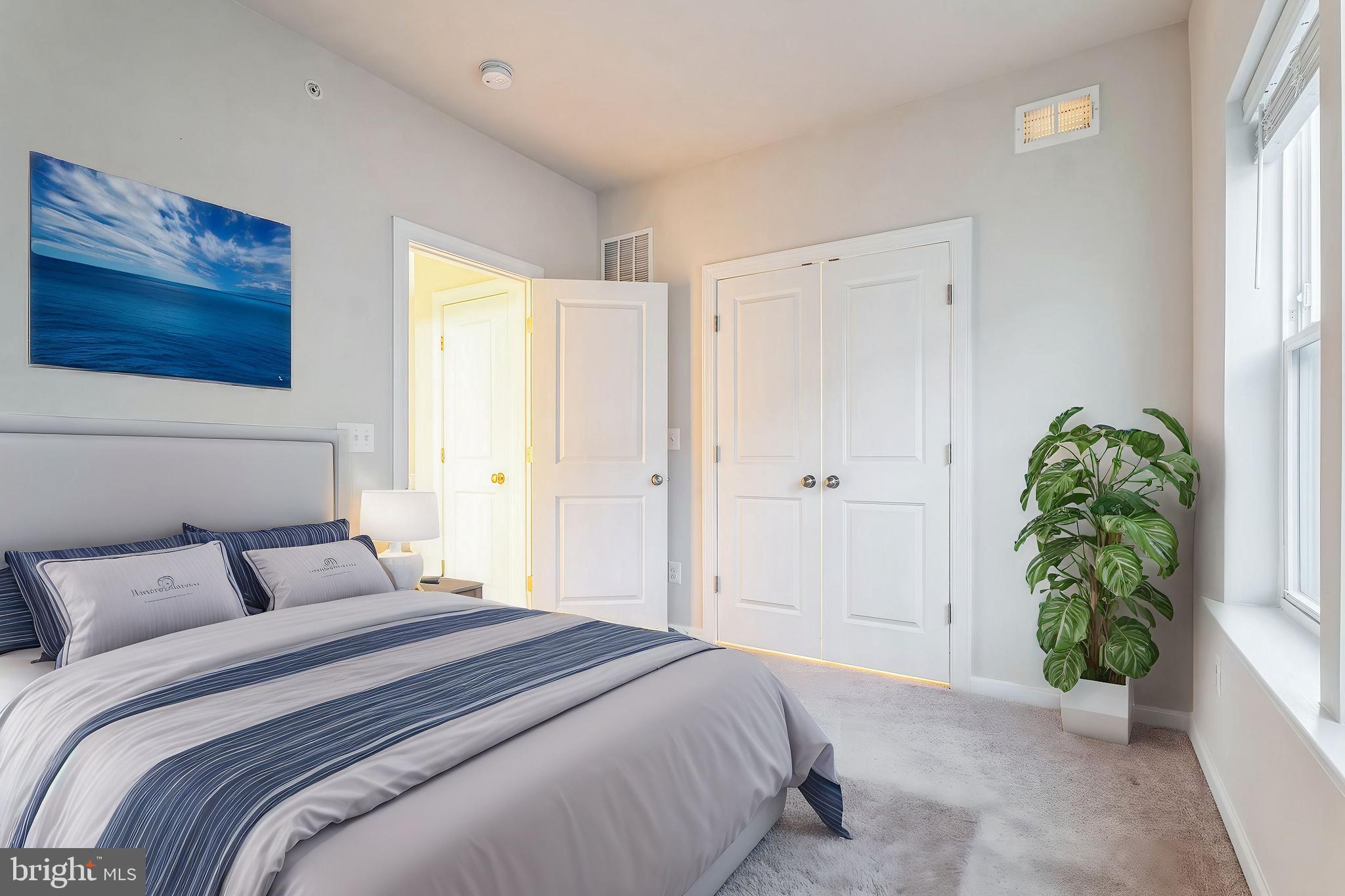 SHADY GROVE - Residential