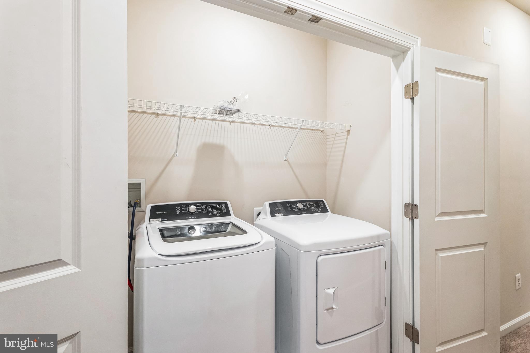 SHADY GROVE - Residential