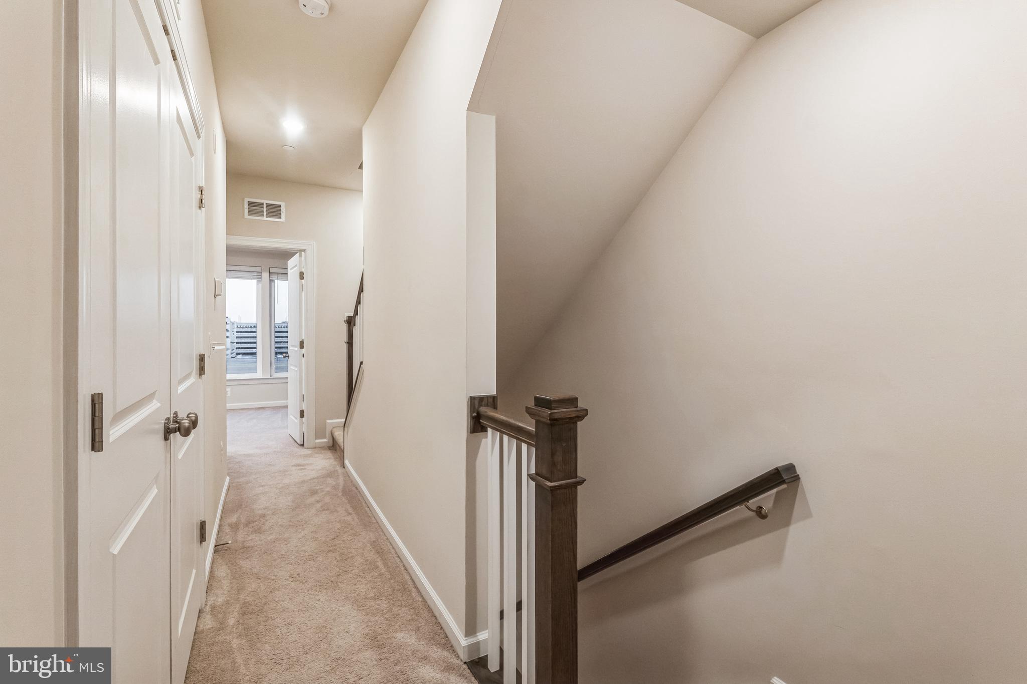 SHADY GROVE - Residential