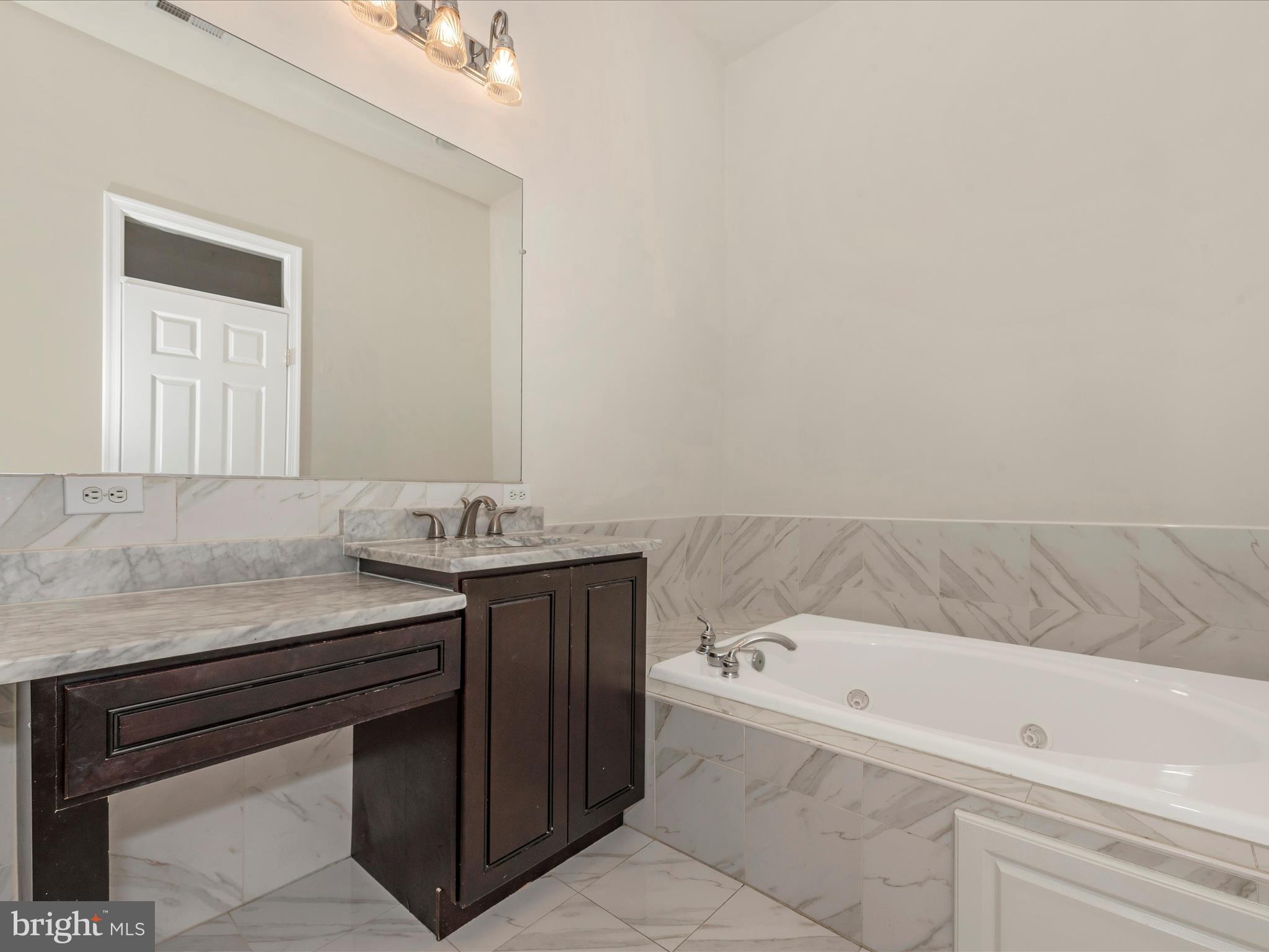 VILLAGES OF URBANA - Residential