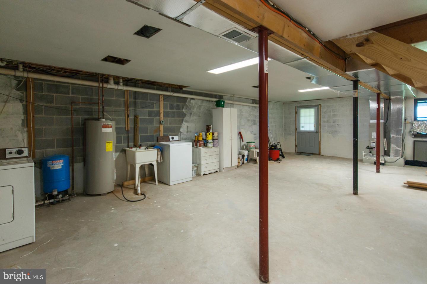 ROUSE MOUNTAIN - Residential