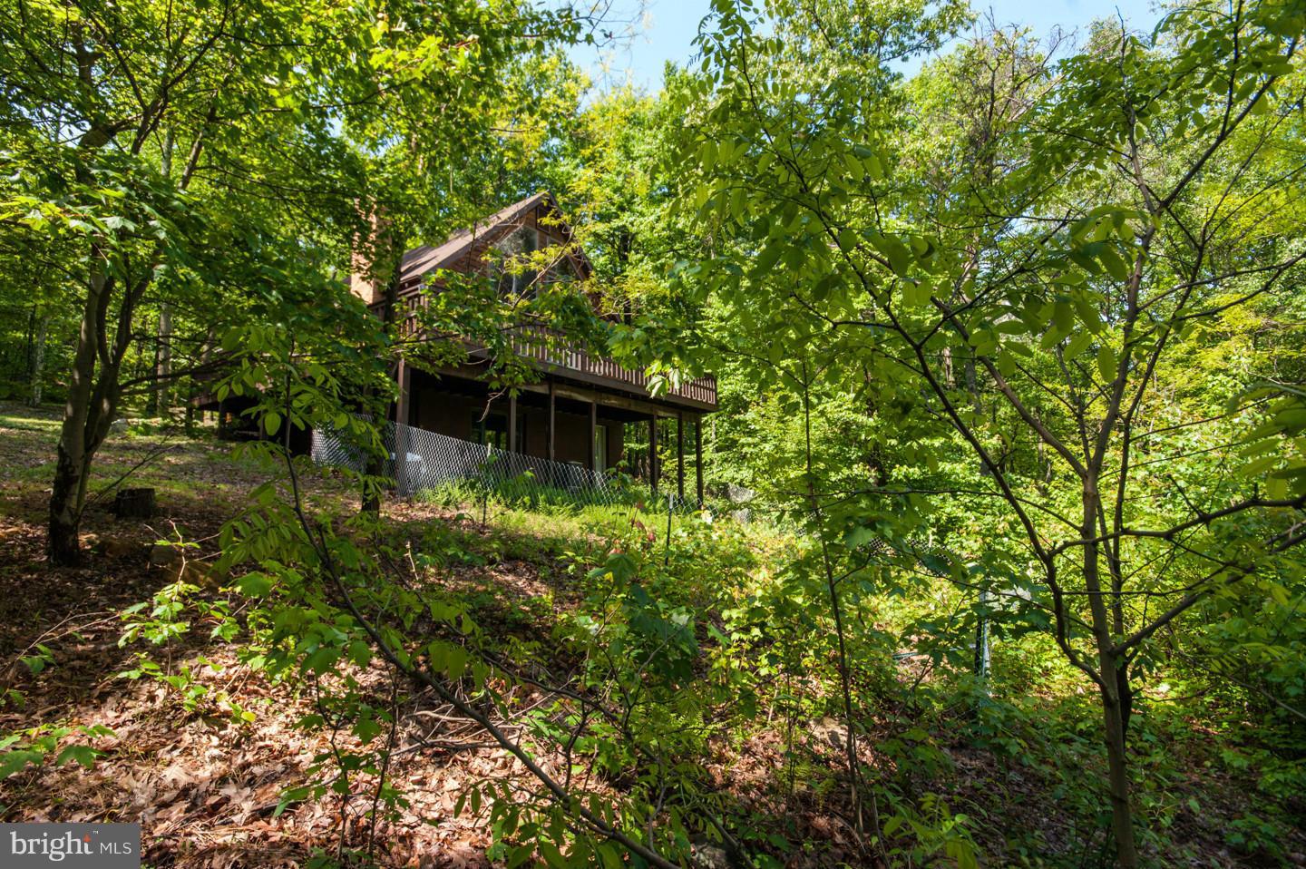 ROUSE MOUNTAIN - Residential