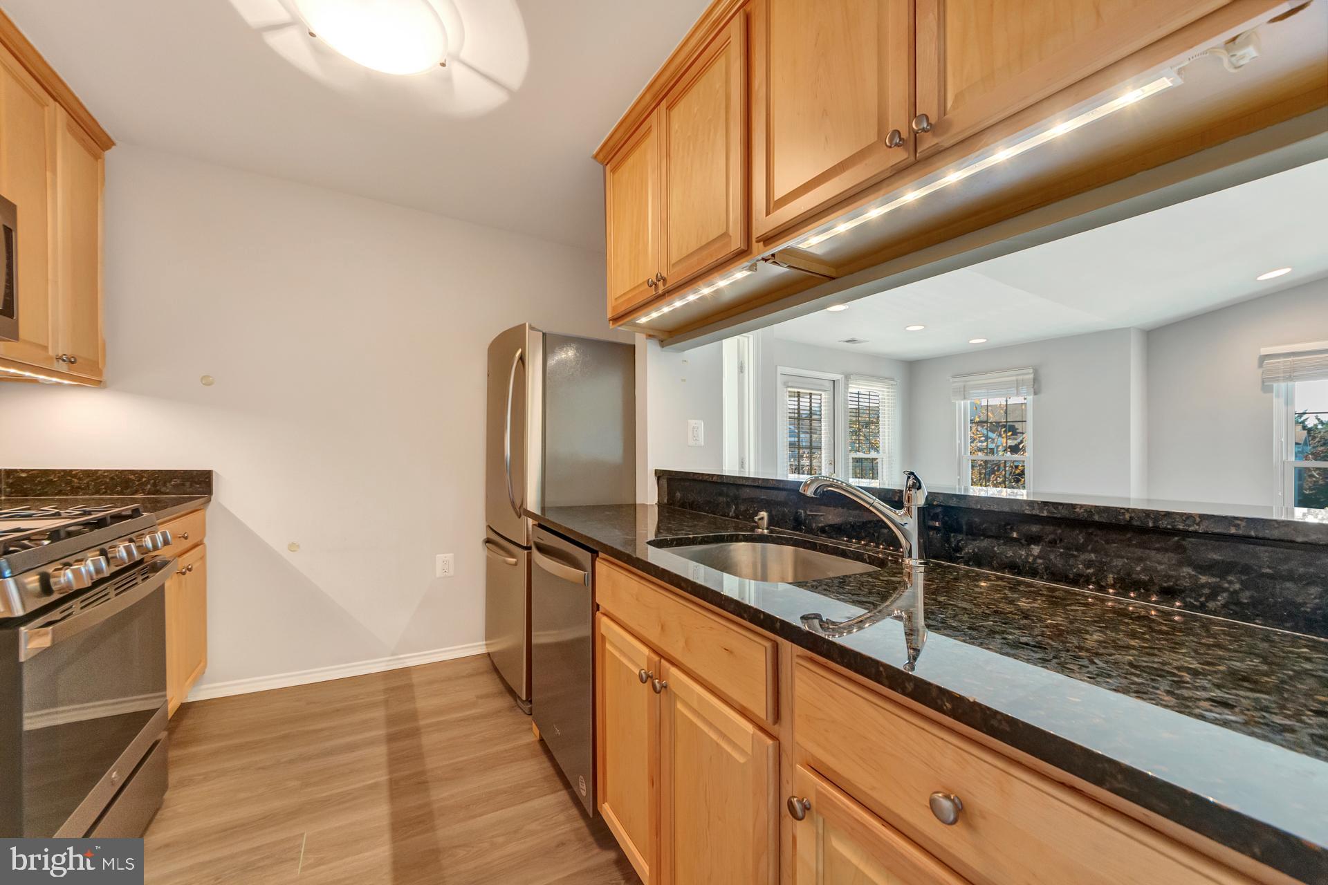 WESTMAREN CONDO - Residential Lease