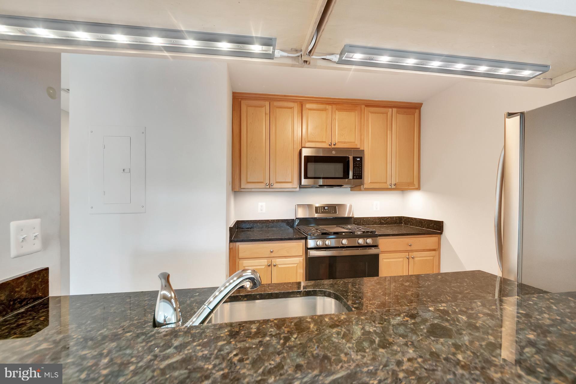 WESTMAREN CONDO - Residential Lease