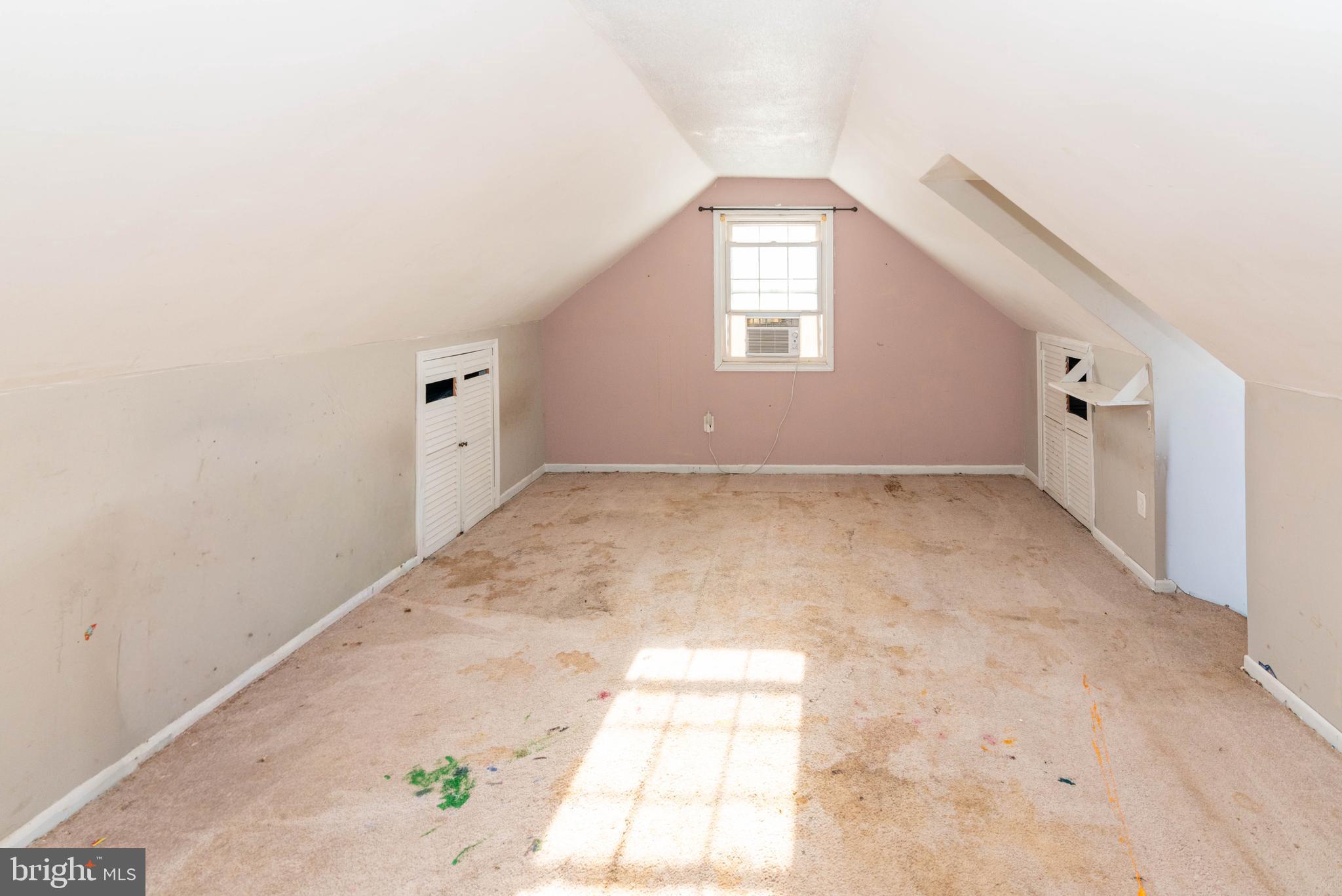 PARKVILLE - Residential