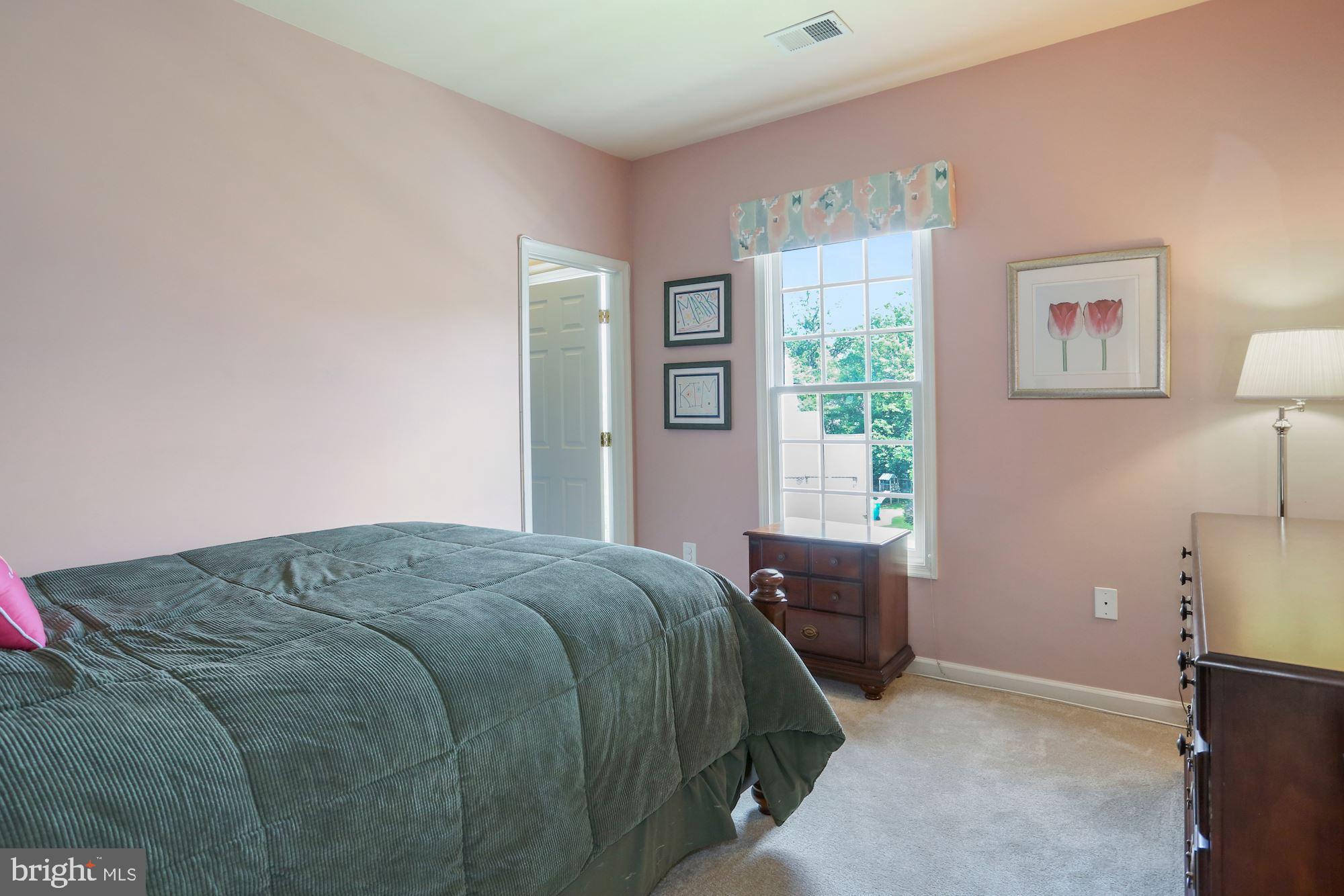 WALNEY ROAD - Residential