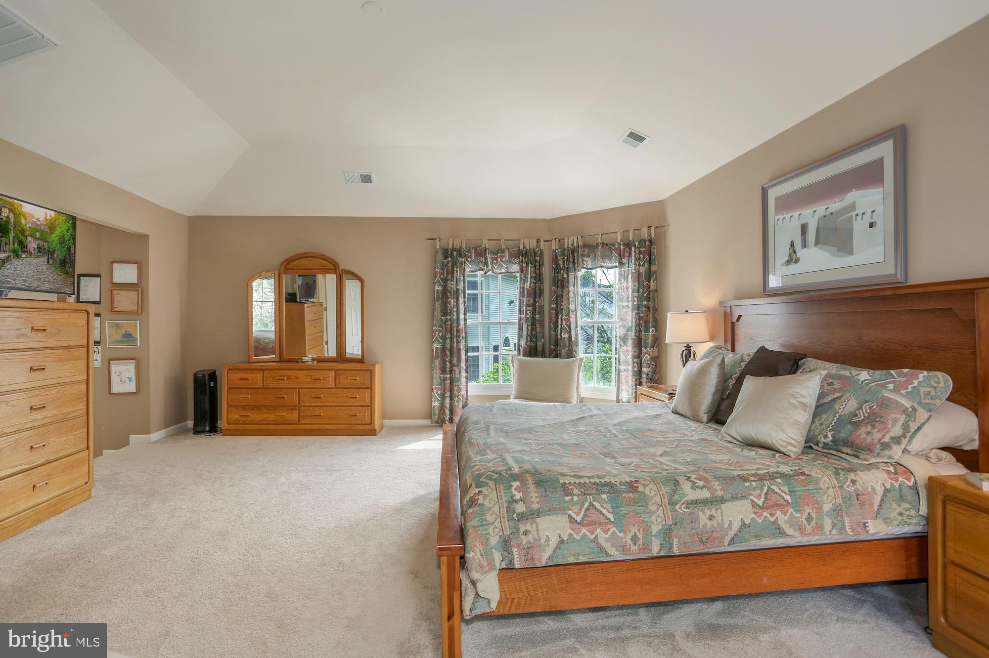 WALNEY ROAD - Residential