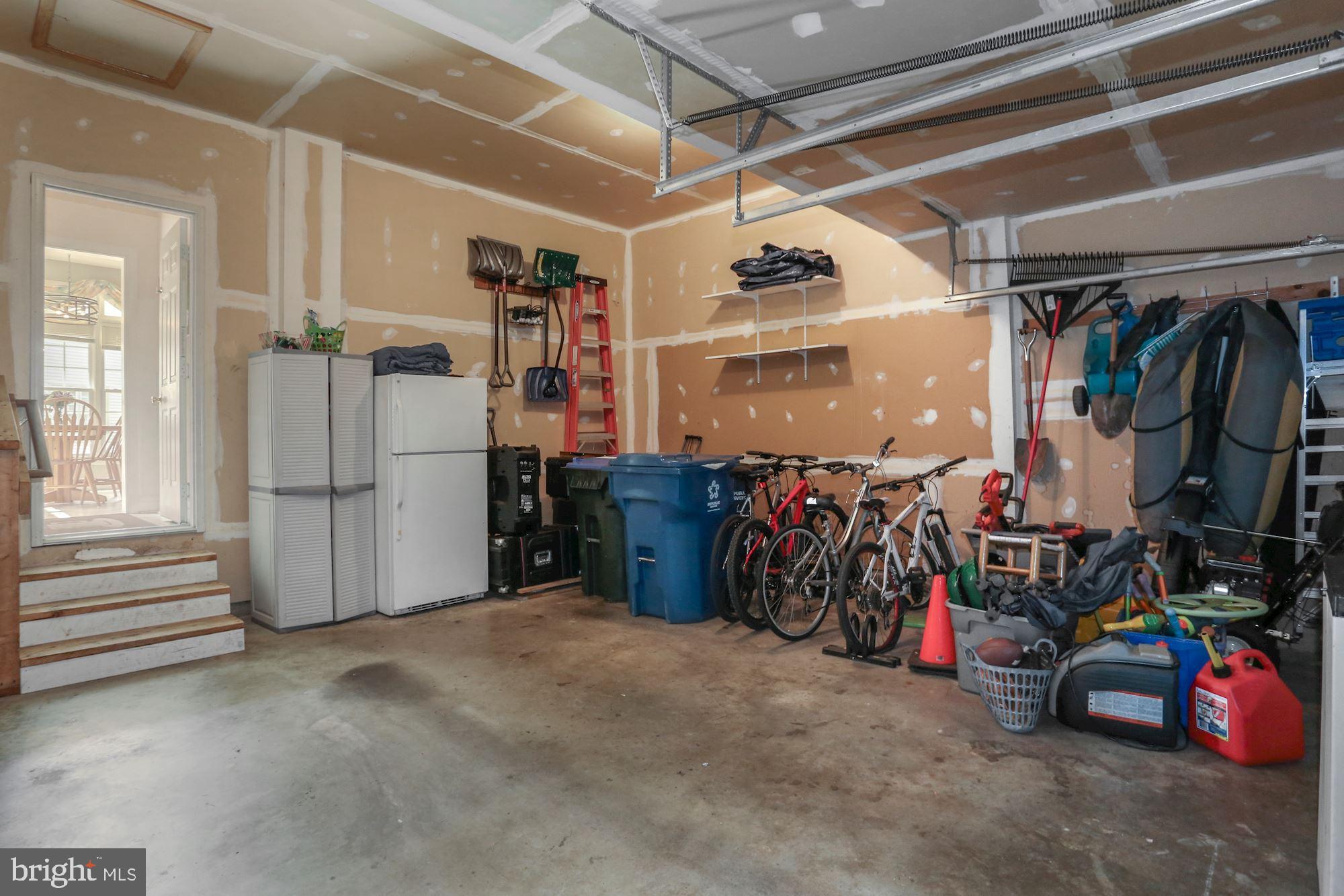 WALNEY ROAD - Residential