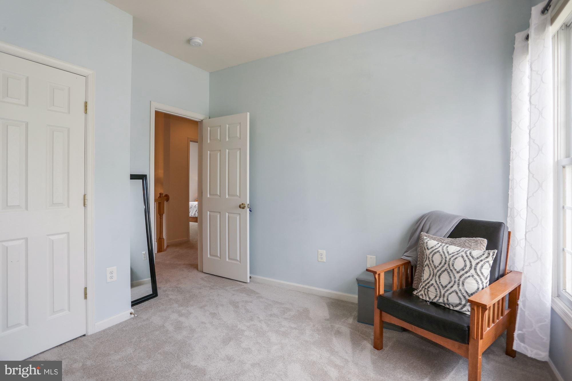 WALNEY ROAD - Residential