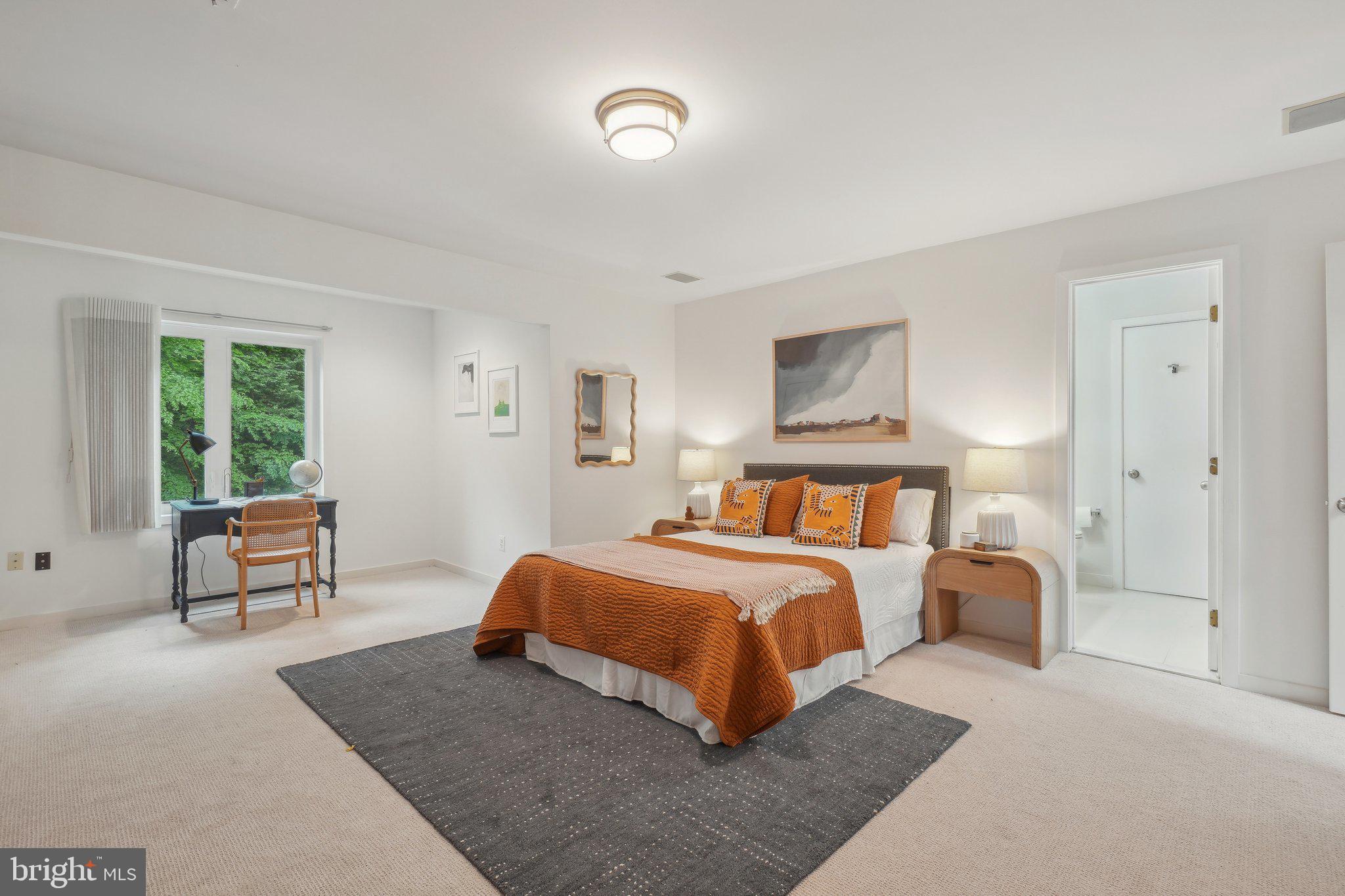 WOODHAVEN - Residential