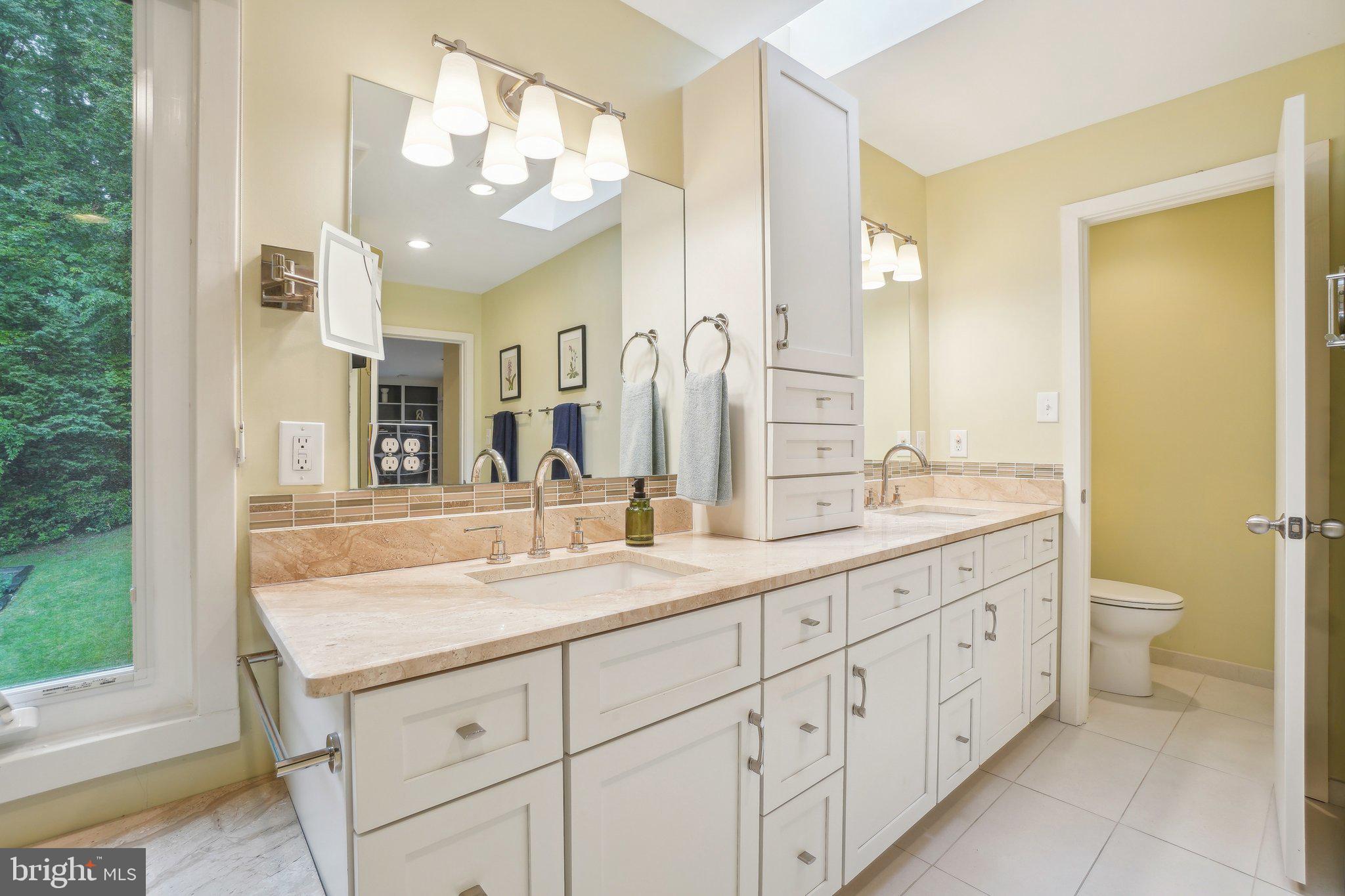 WOODHAVEN - Residential