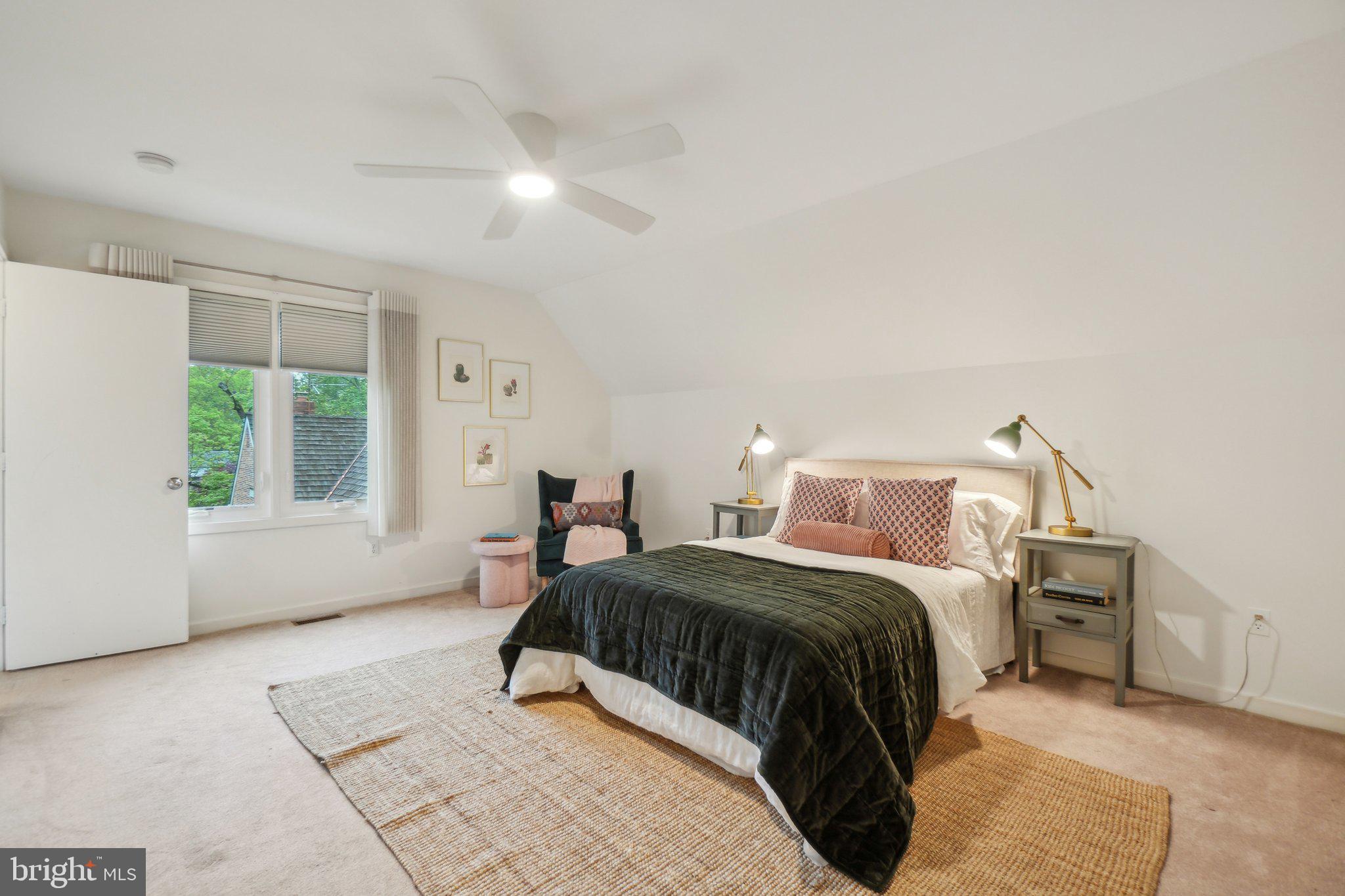 WOODHAVEN - Residential