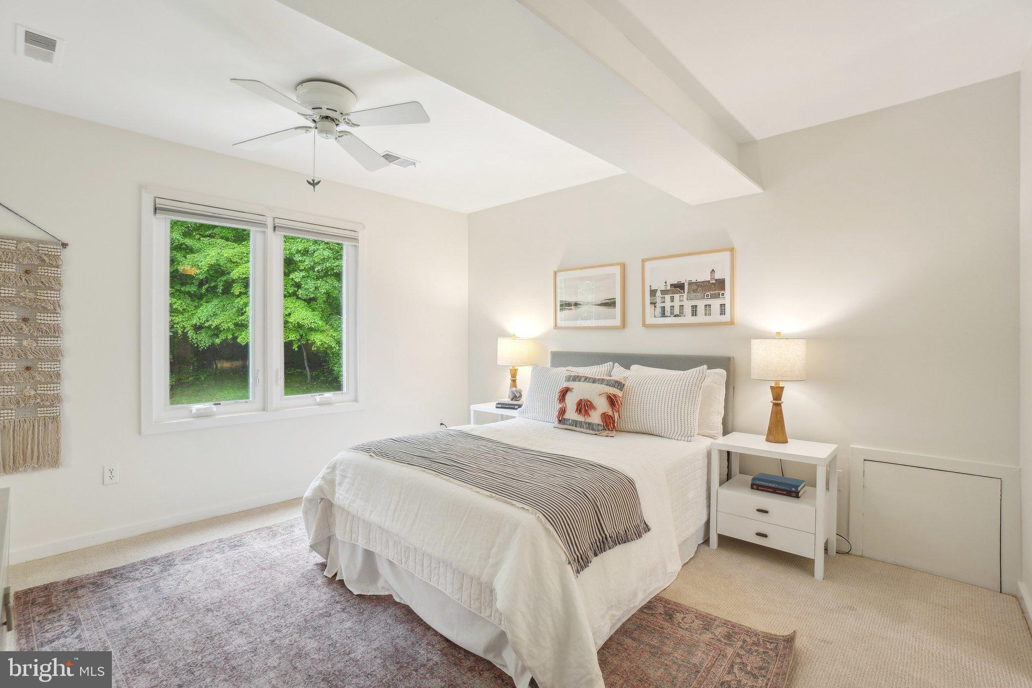 WOODHAVEN - Residential