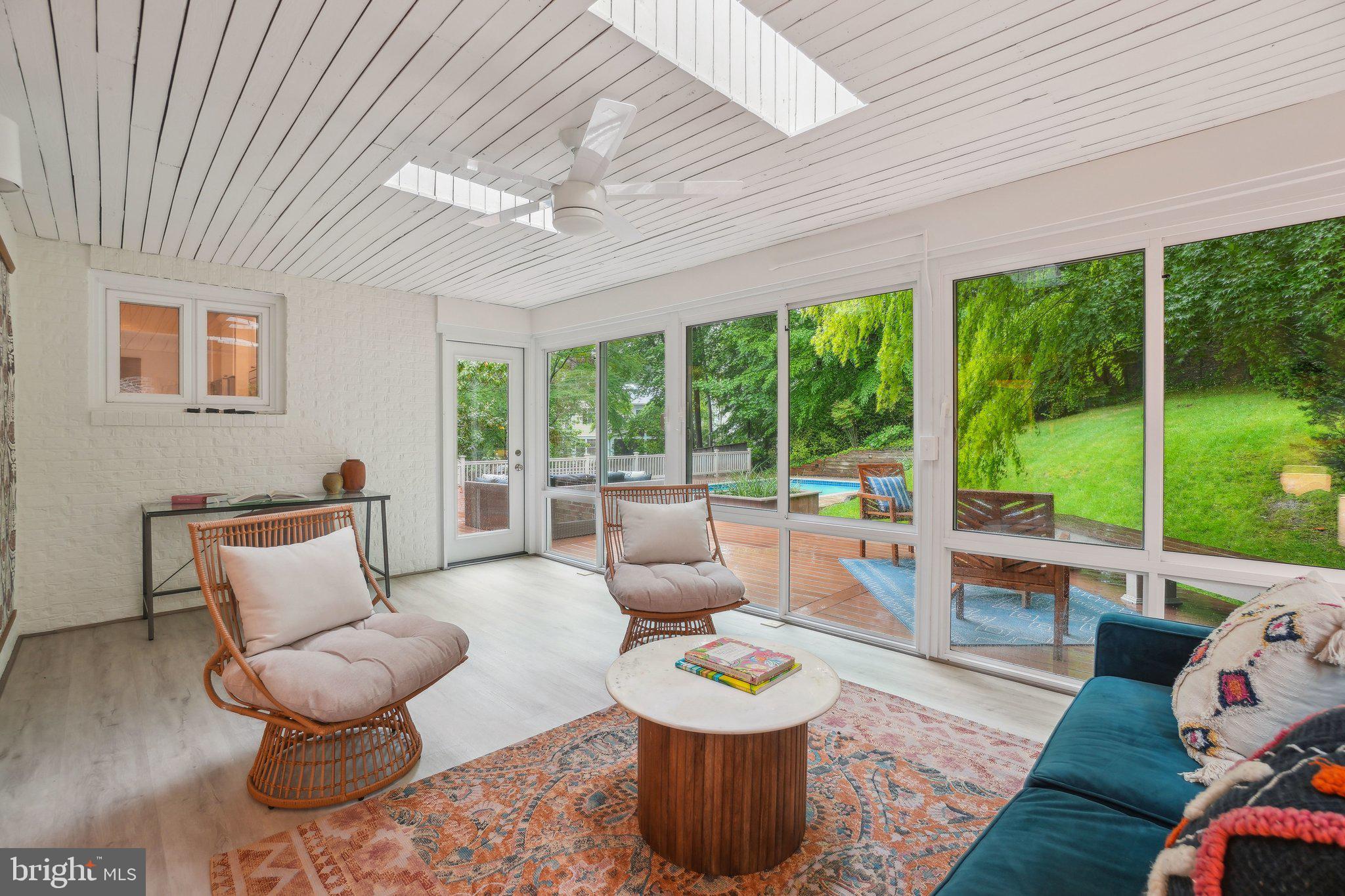 WOODHAVEN - Residential