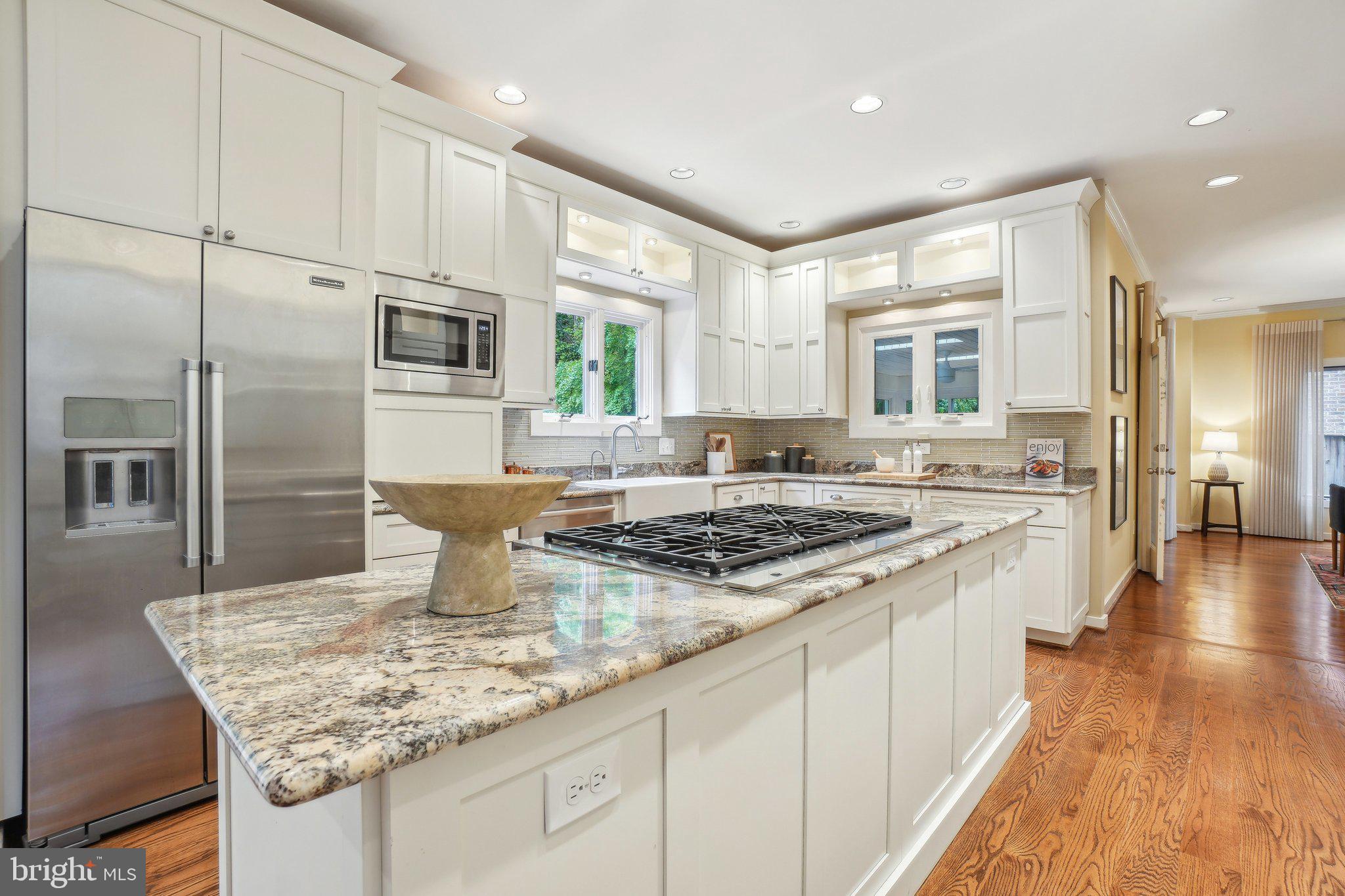 WOODHAVEN - Residential