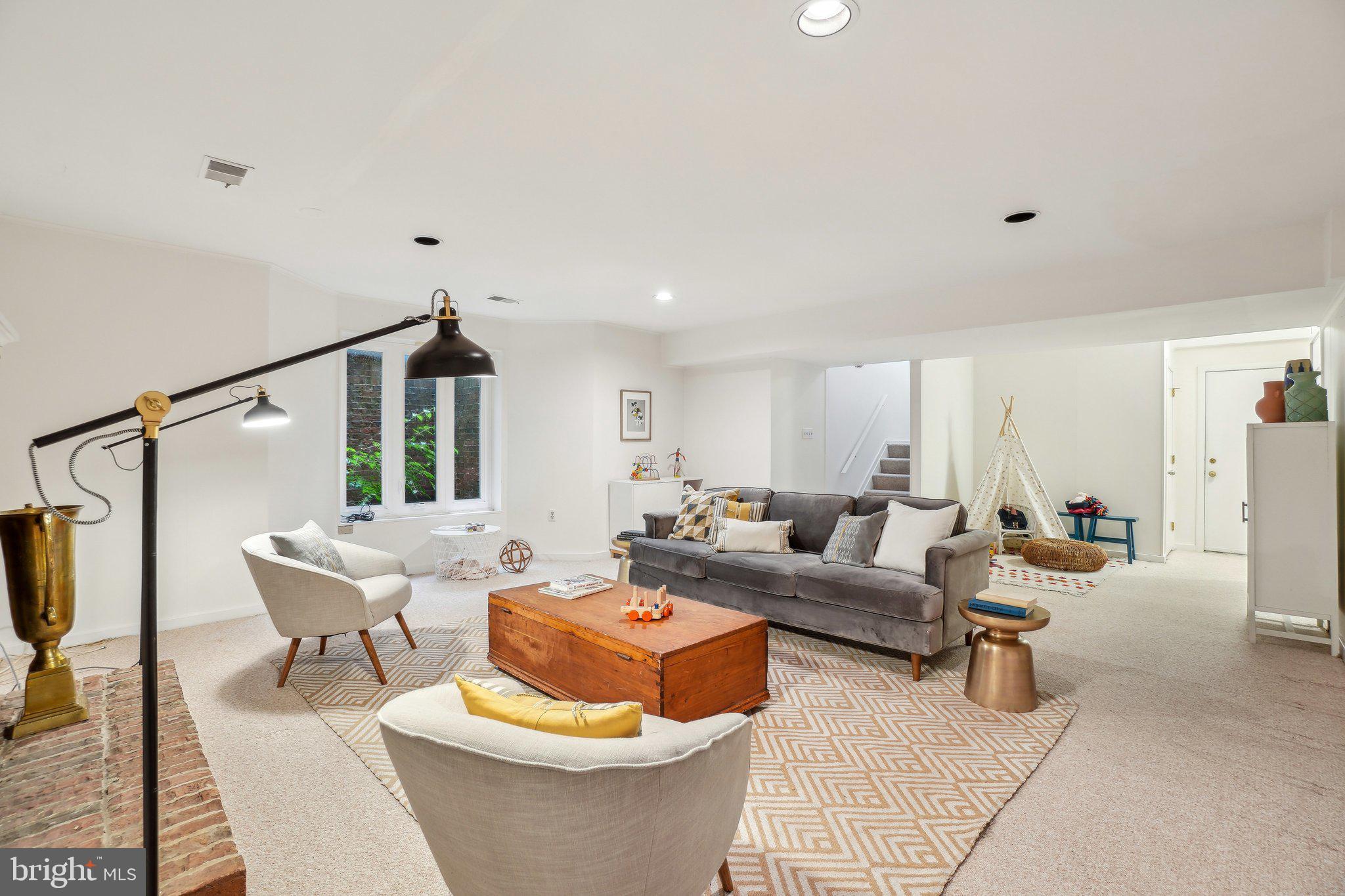 WOODHAVEN - Residential