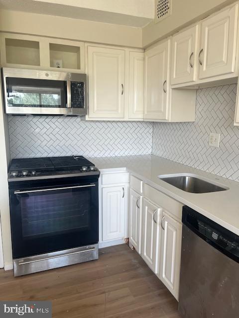 THE OGLETHORPE - Residential Lease